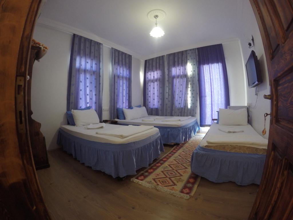 Akkin Pansiyon Guest house *