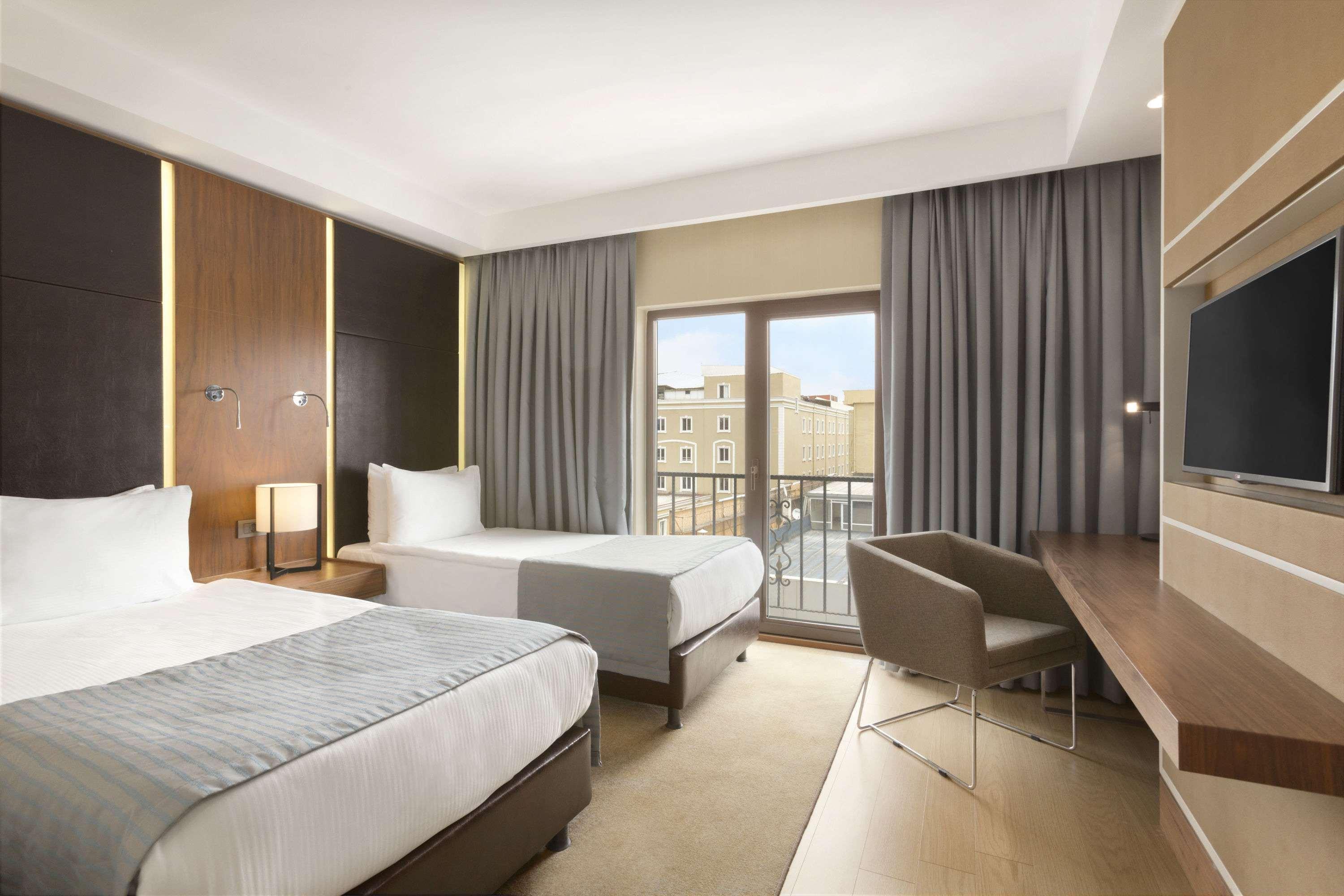 Hotel Ramada By Wyndham Florya Istanbul
