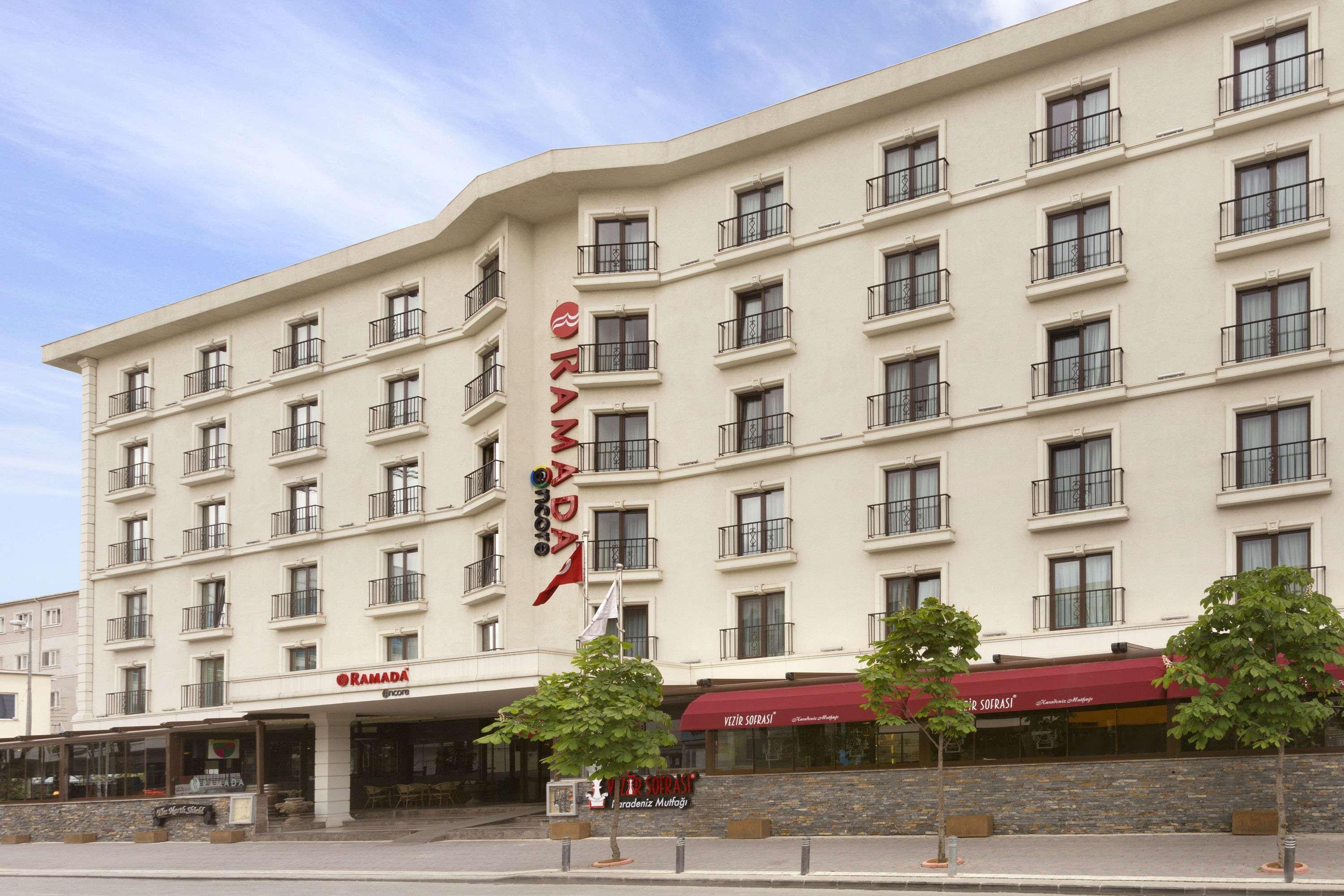 Hotel Ramada By Wyndham Florya 4*