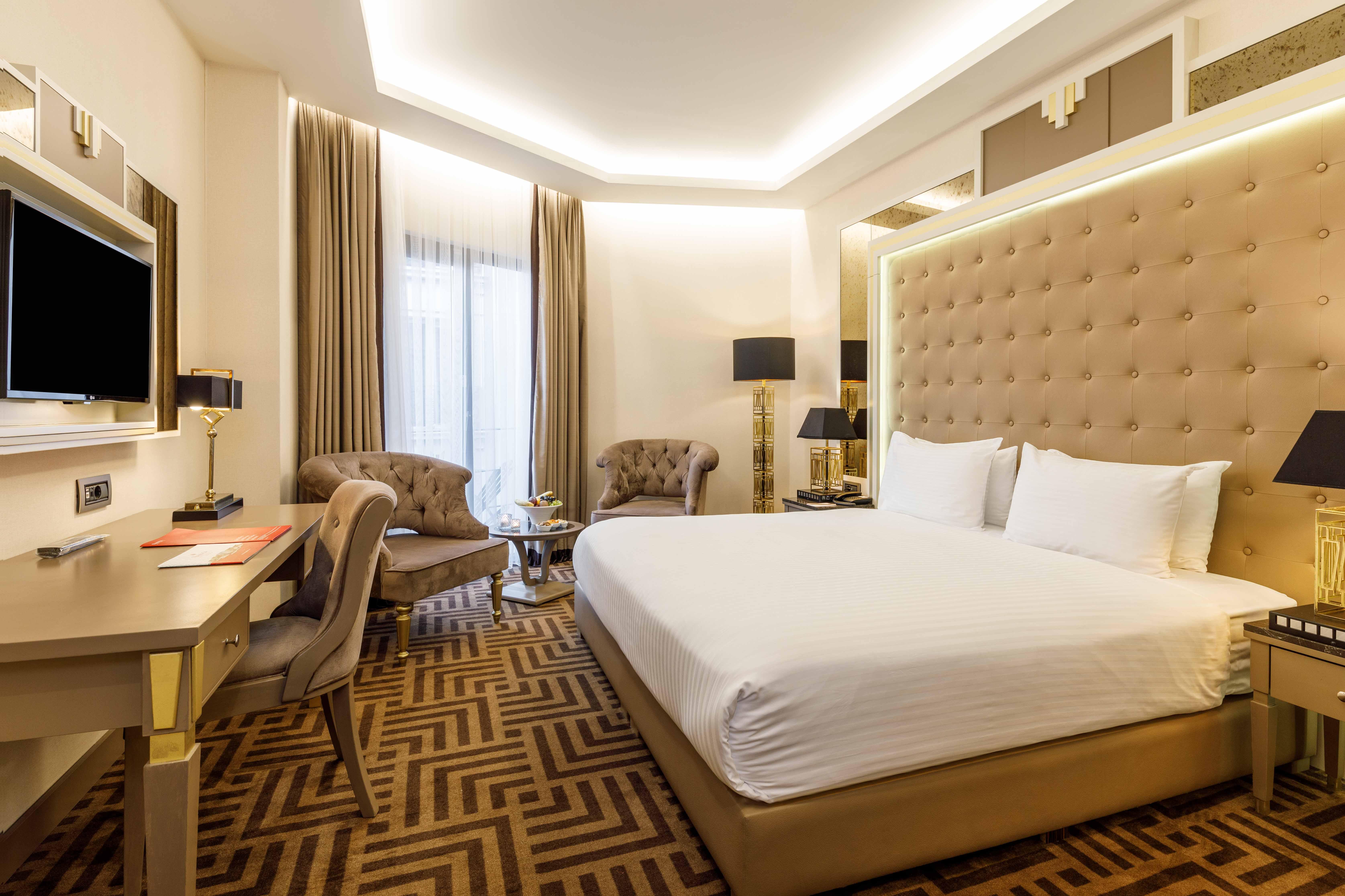 Ramada By Wyndham Istanbul Golden Horn 4*