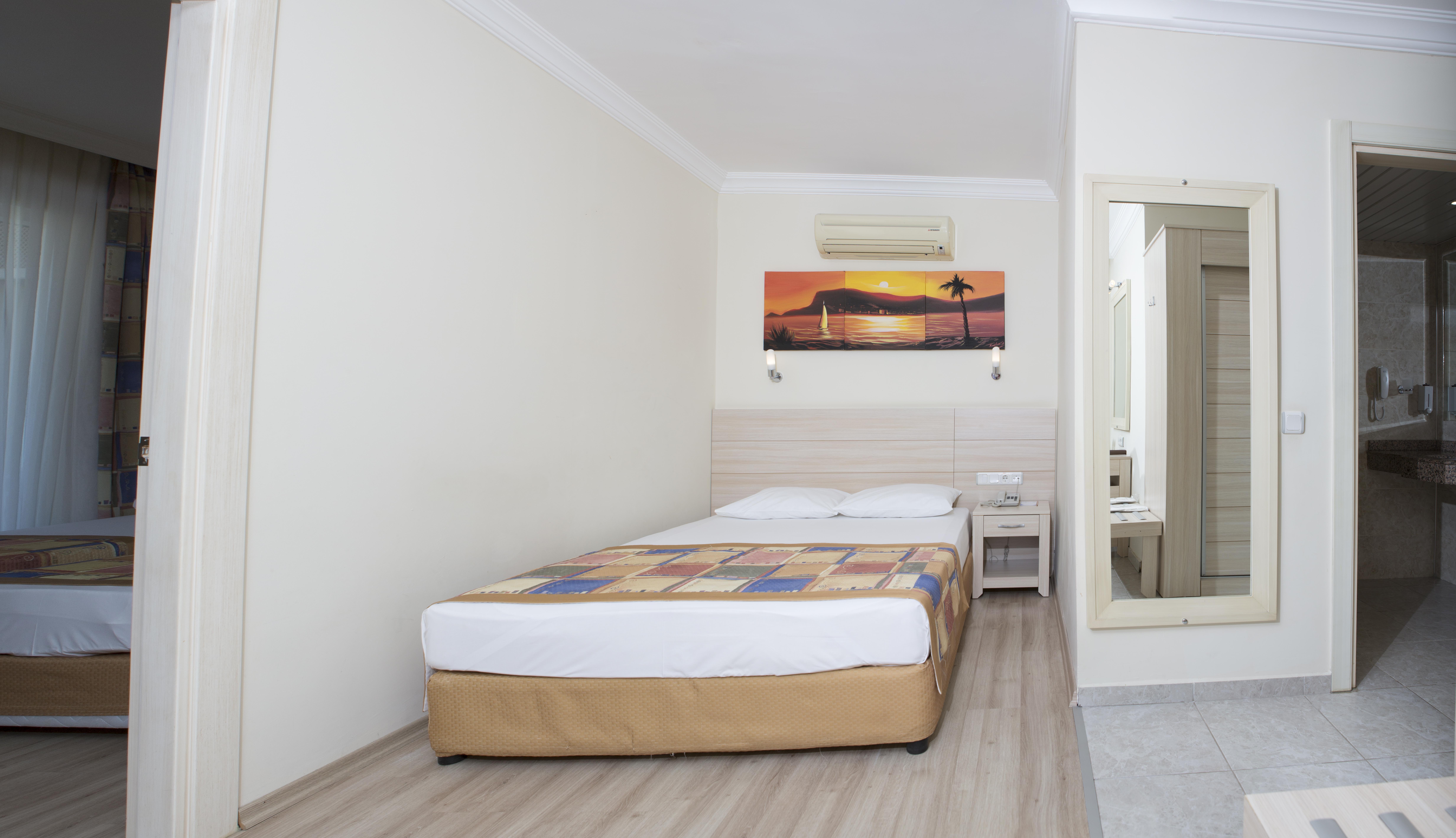 Gardenia Hotel 4*