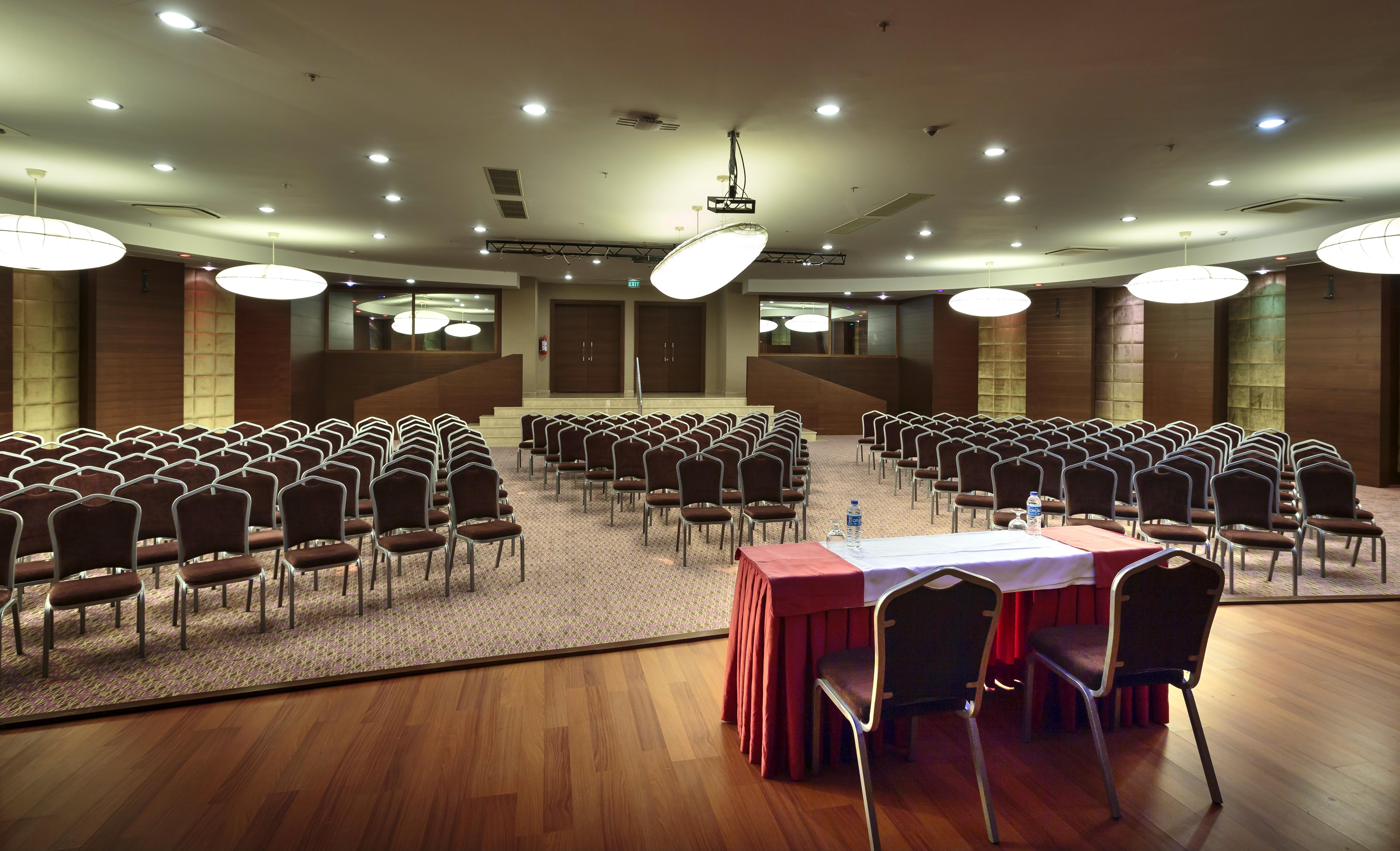Sunis Evren & Hotel 5*