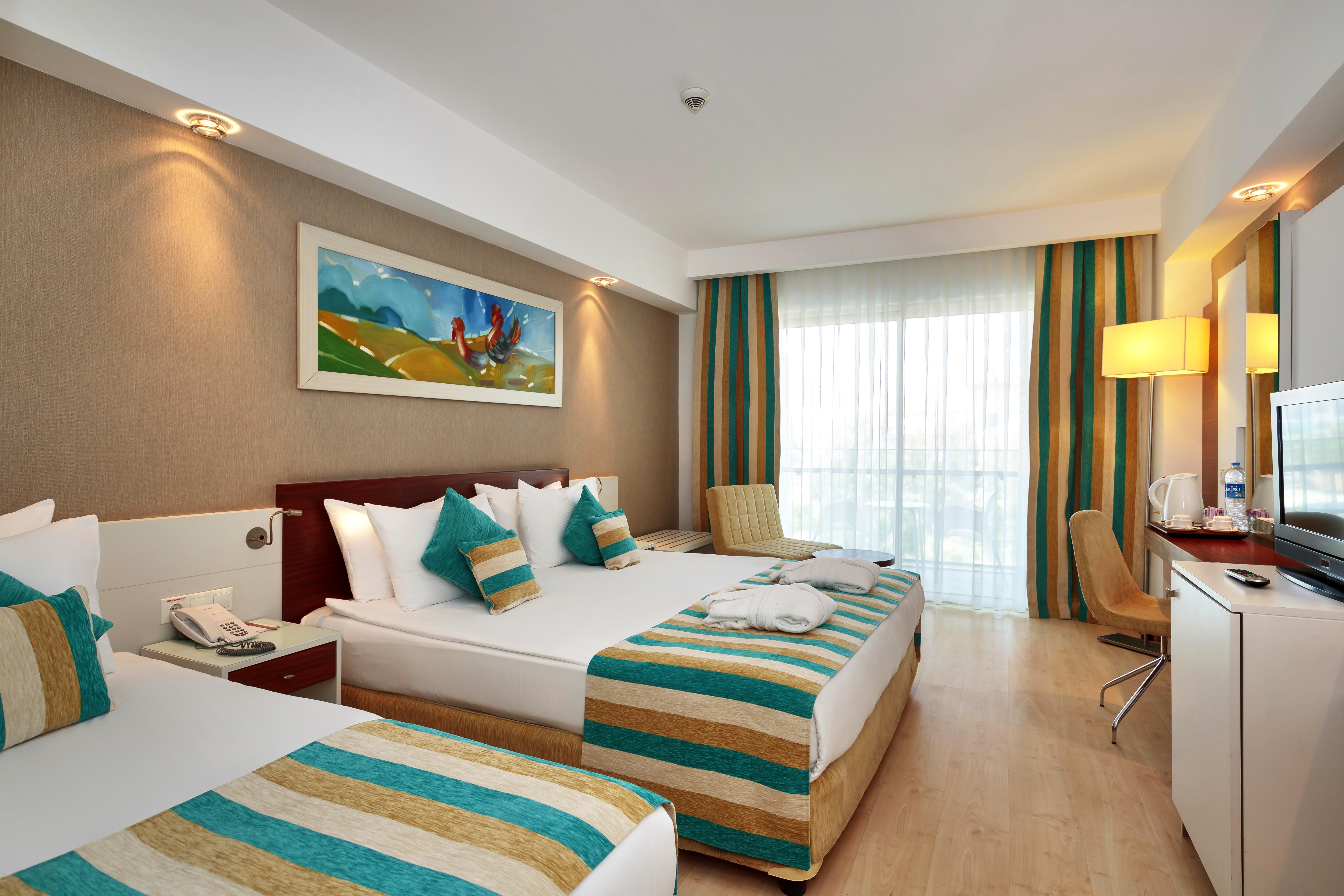 Sunis Evren & Hotel 5*