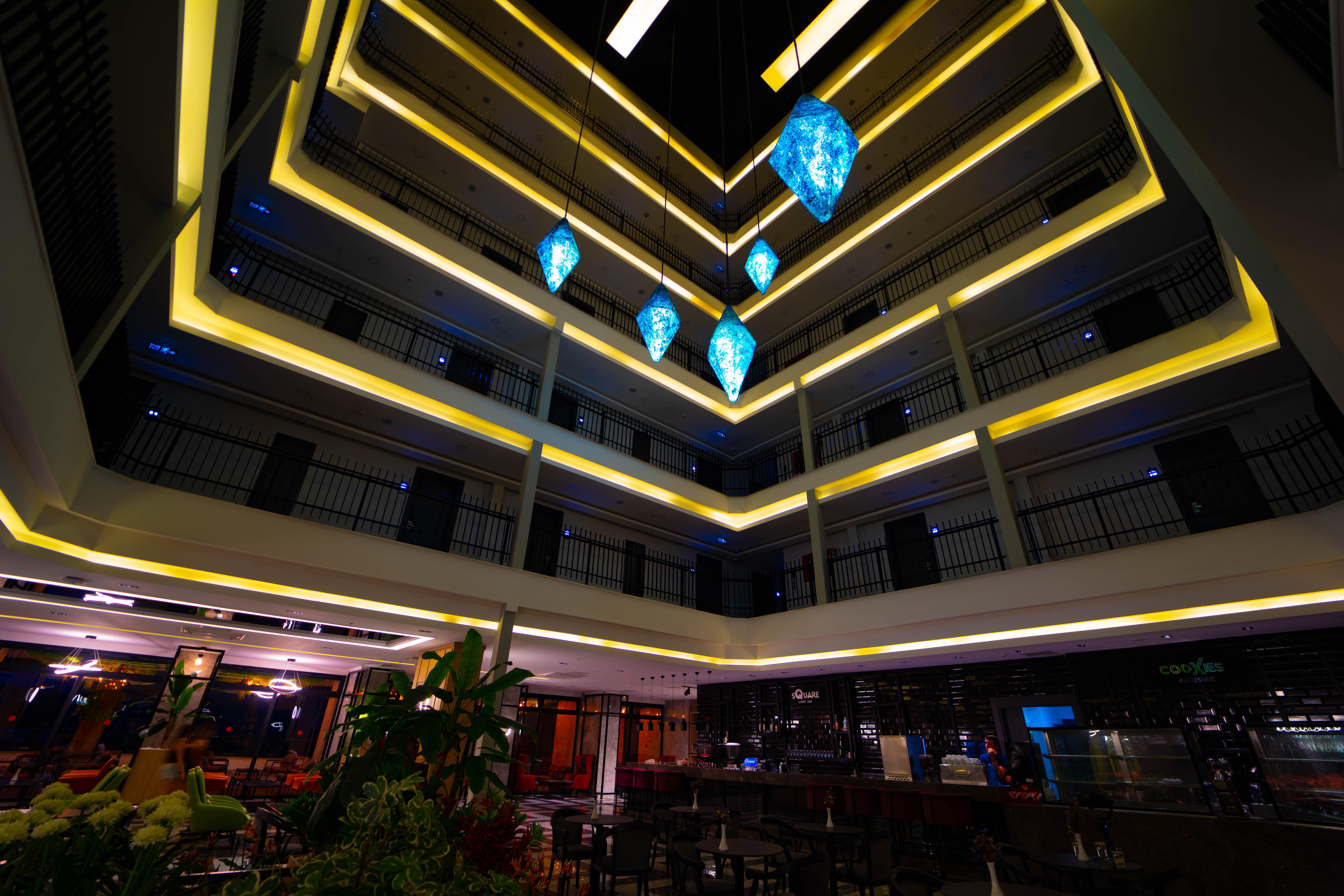 Noxinn Deluxe Hotel