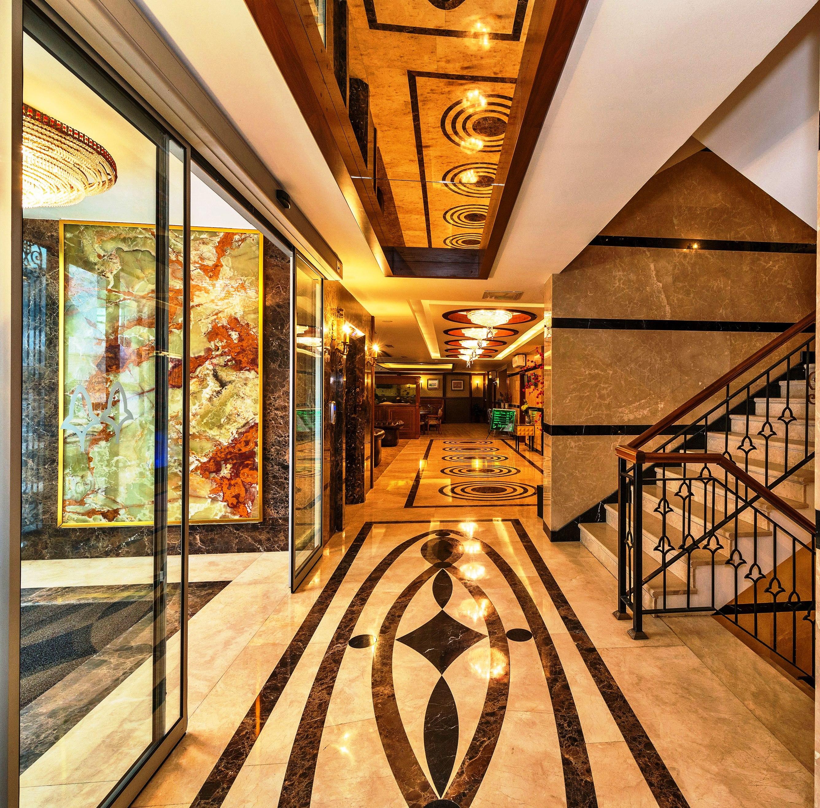 Dab Hotel 4*