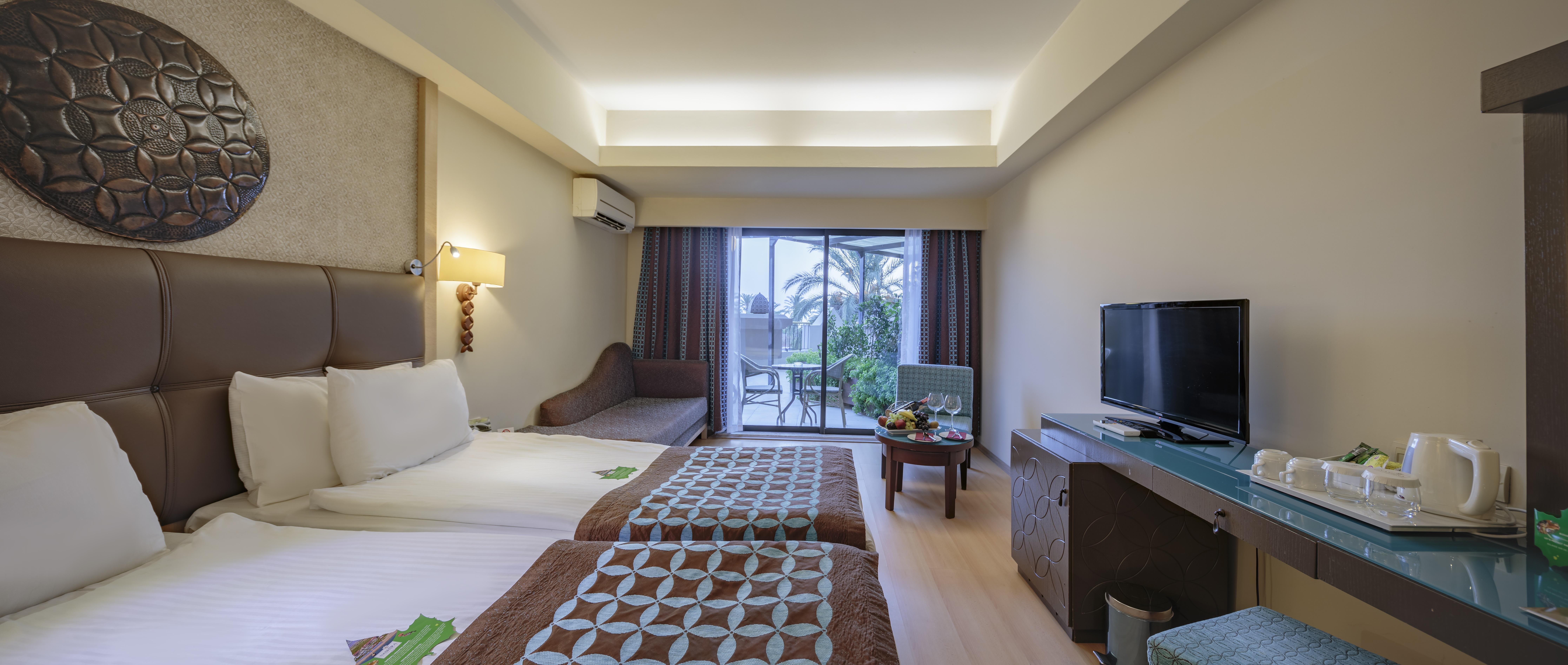 Lago Hotel 5*