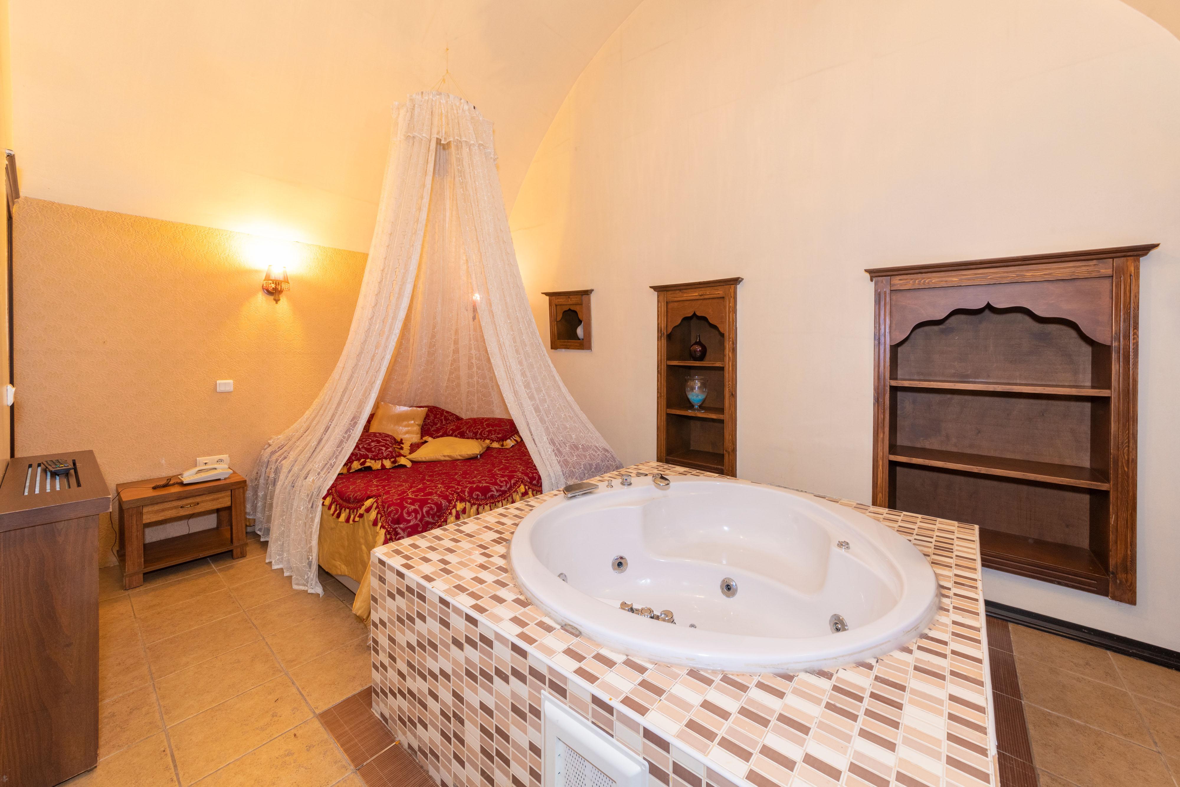 Stone Old City 3*