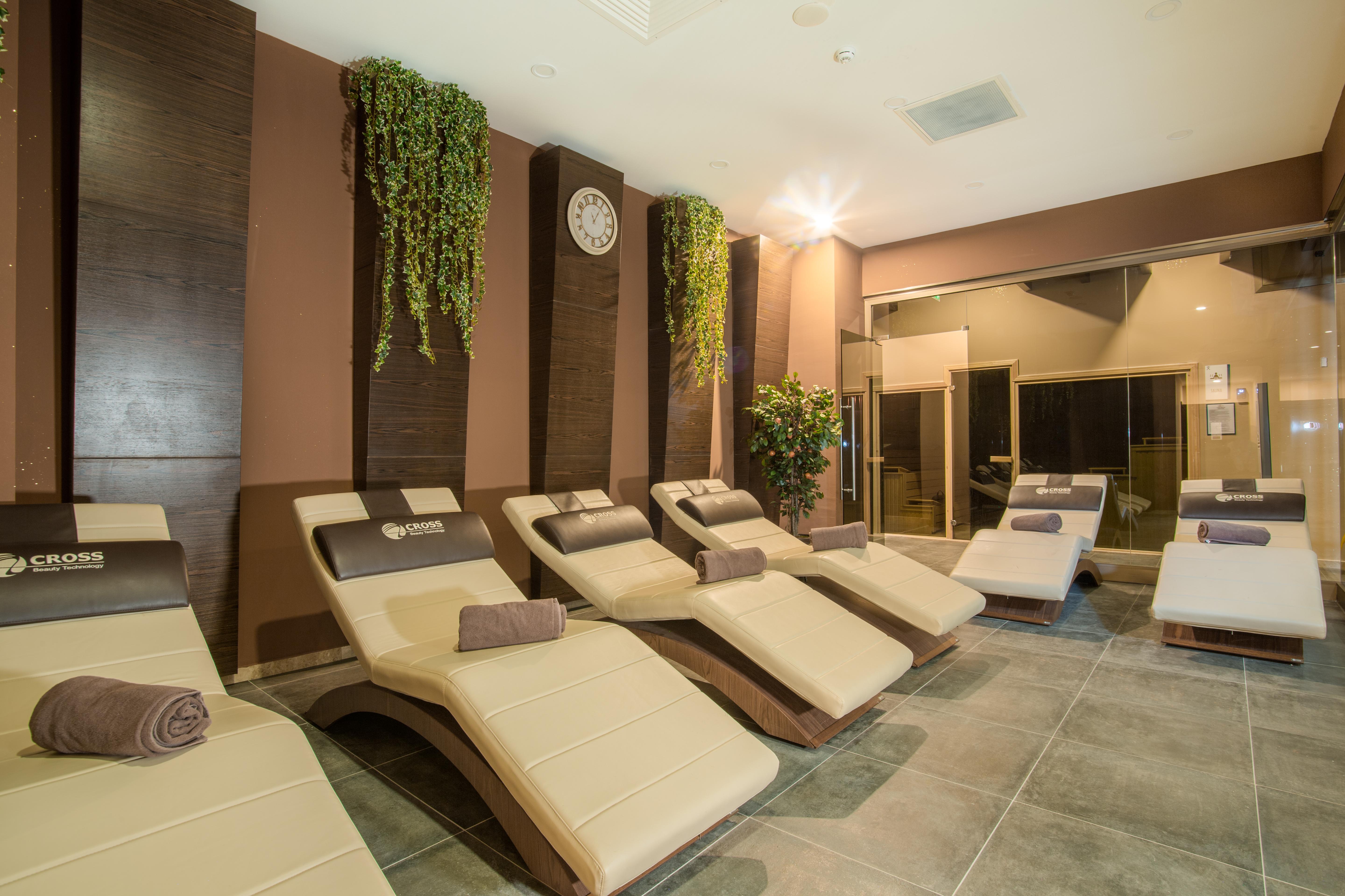 Sky Business Hotel 5*