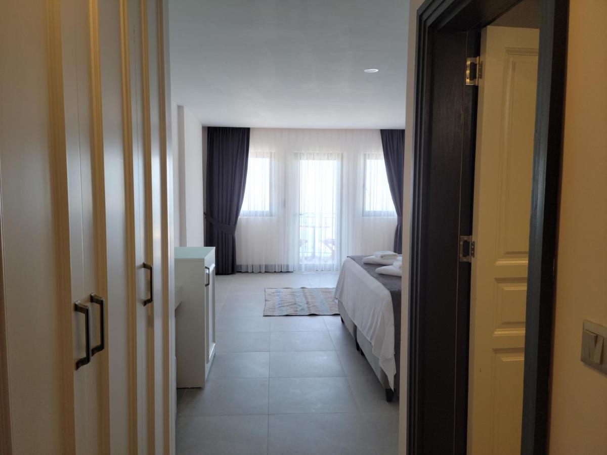 Aparthotel The Mediteran *