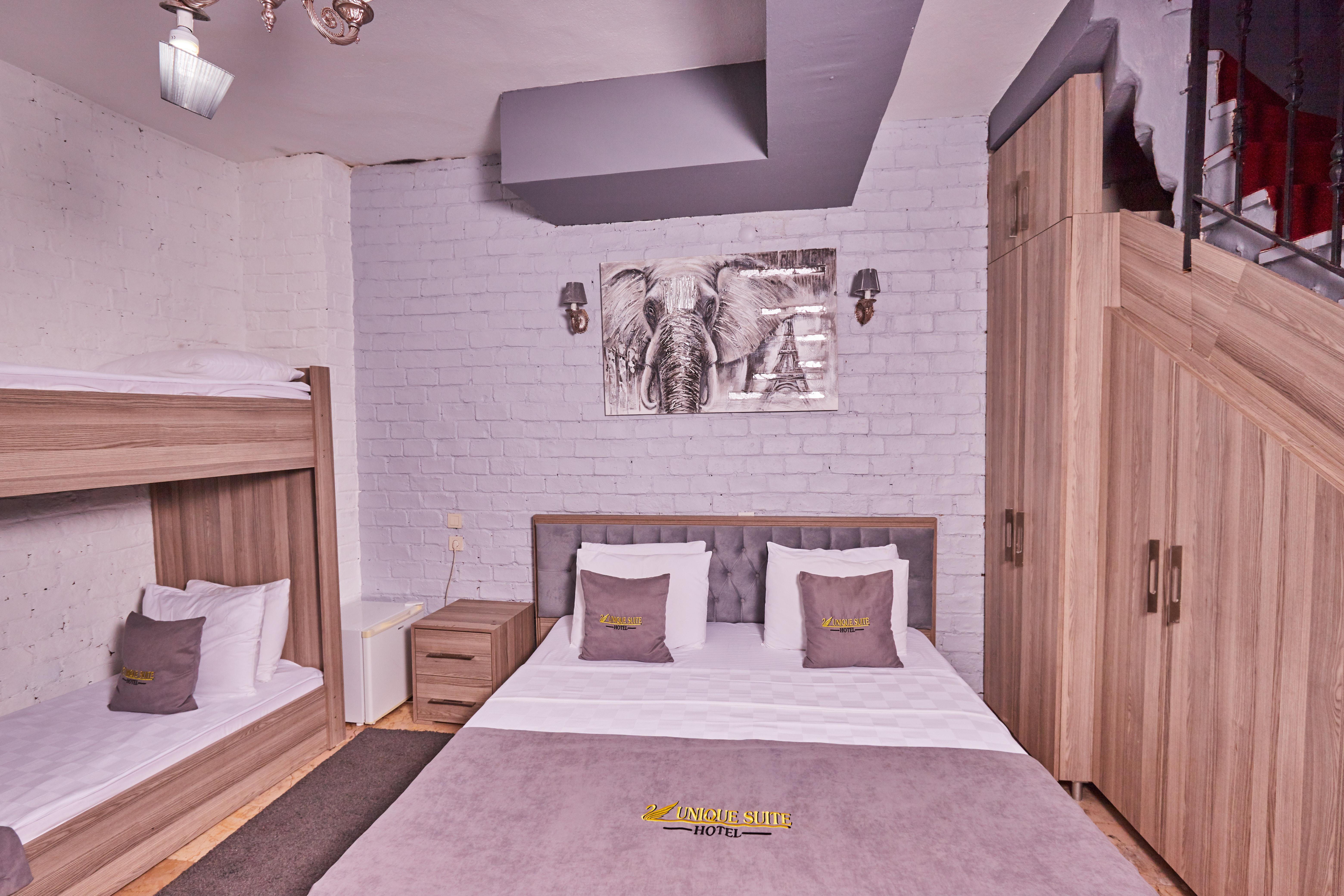 Unique Hotel 3*
