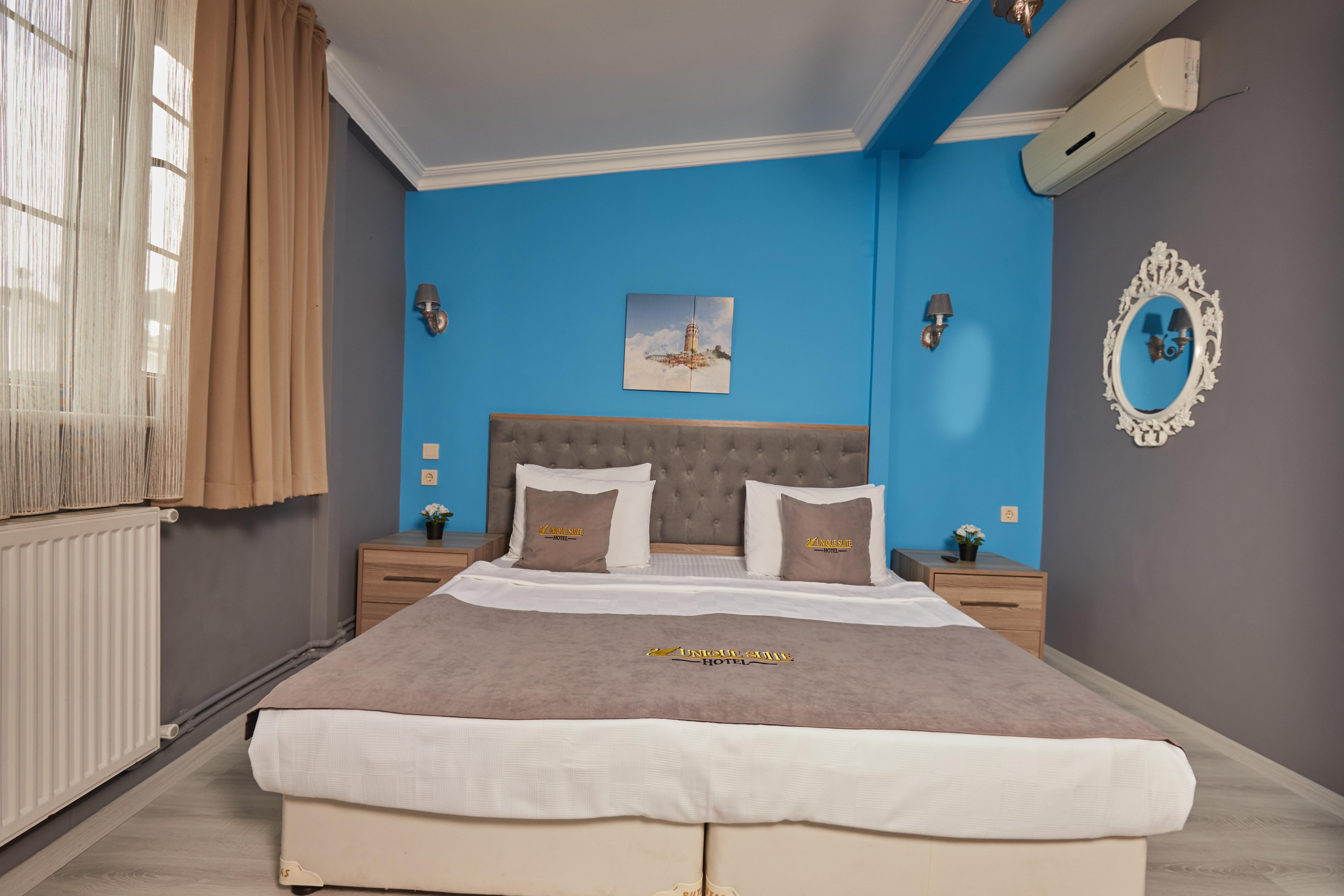 Unique Hotel
