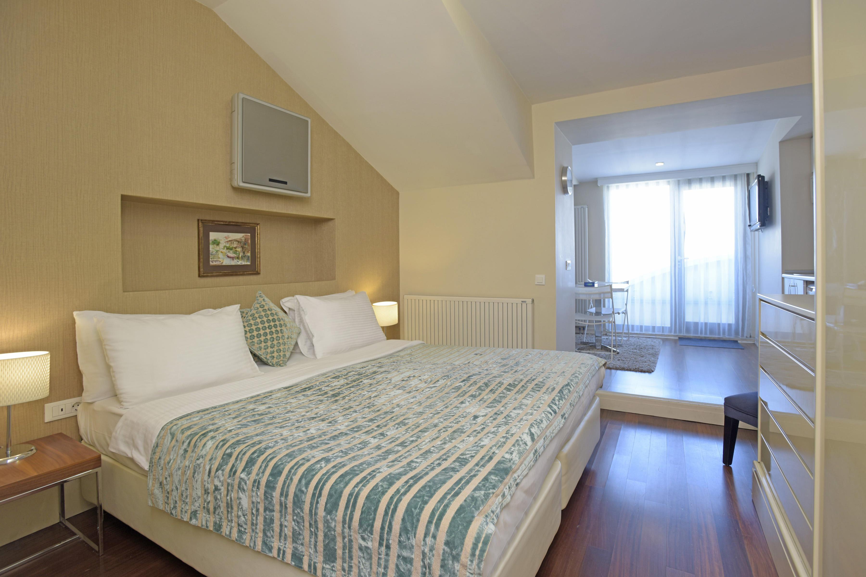 Cheya Deluxe Nisantasi Center 4*