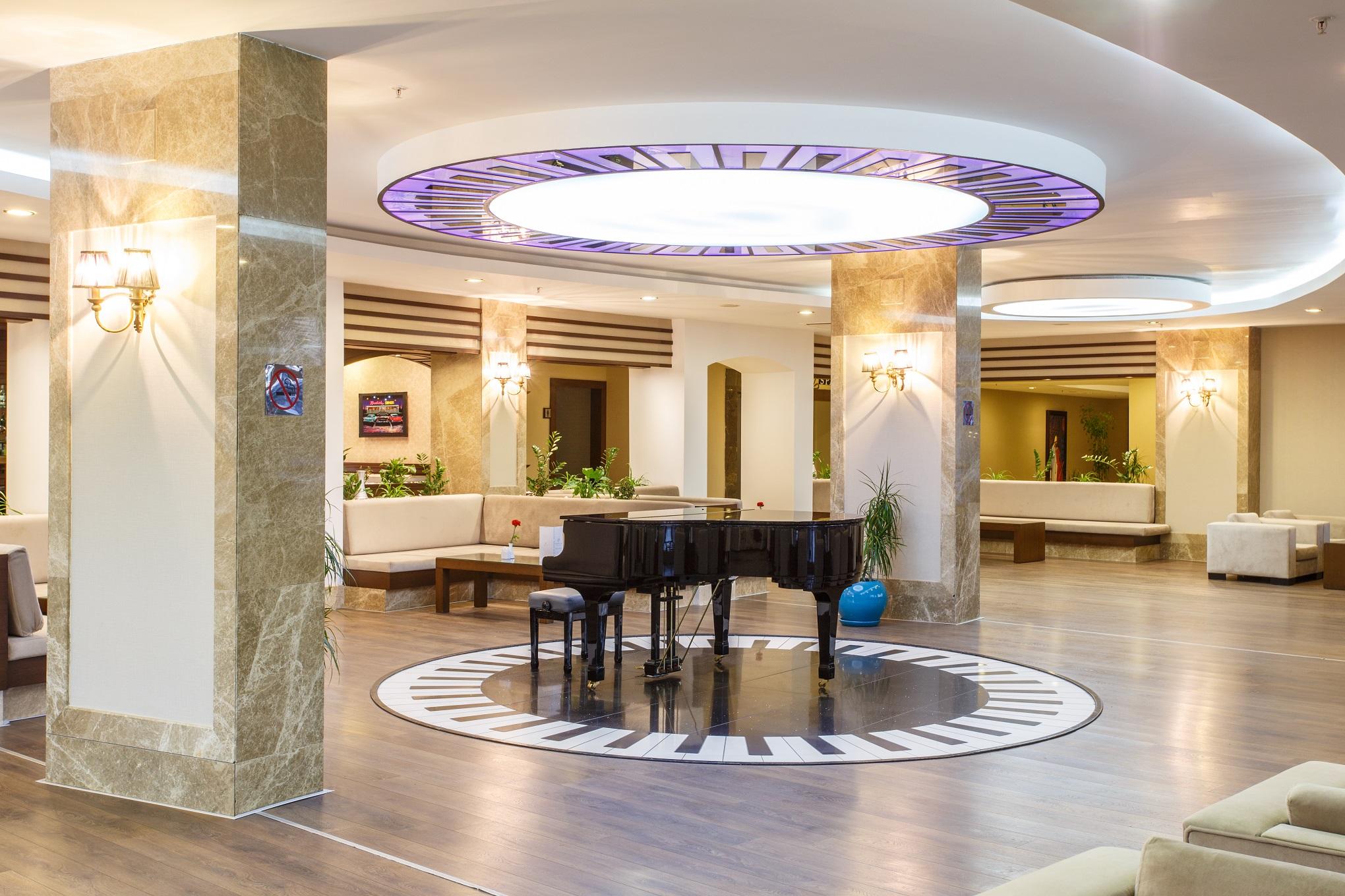 Lucida Hotel 5*