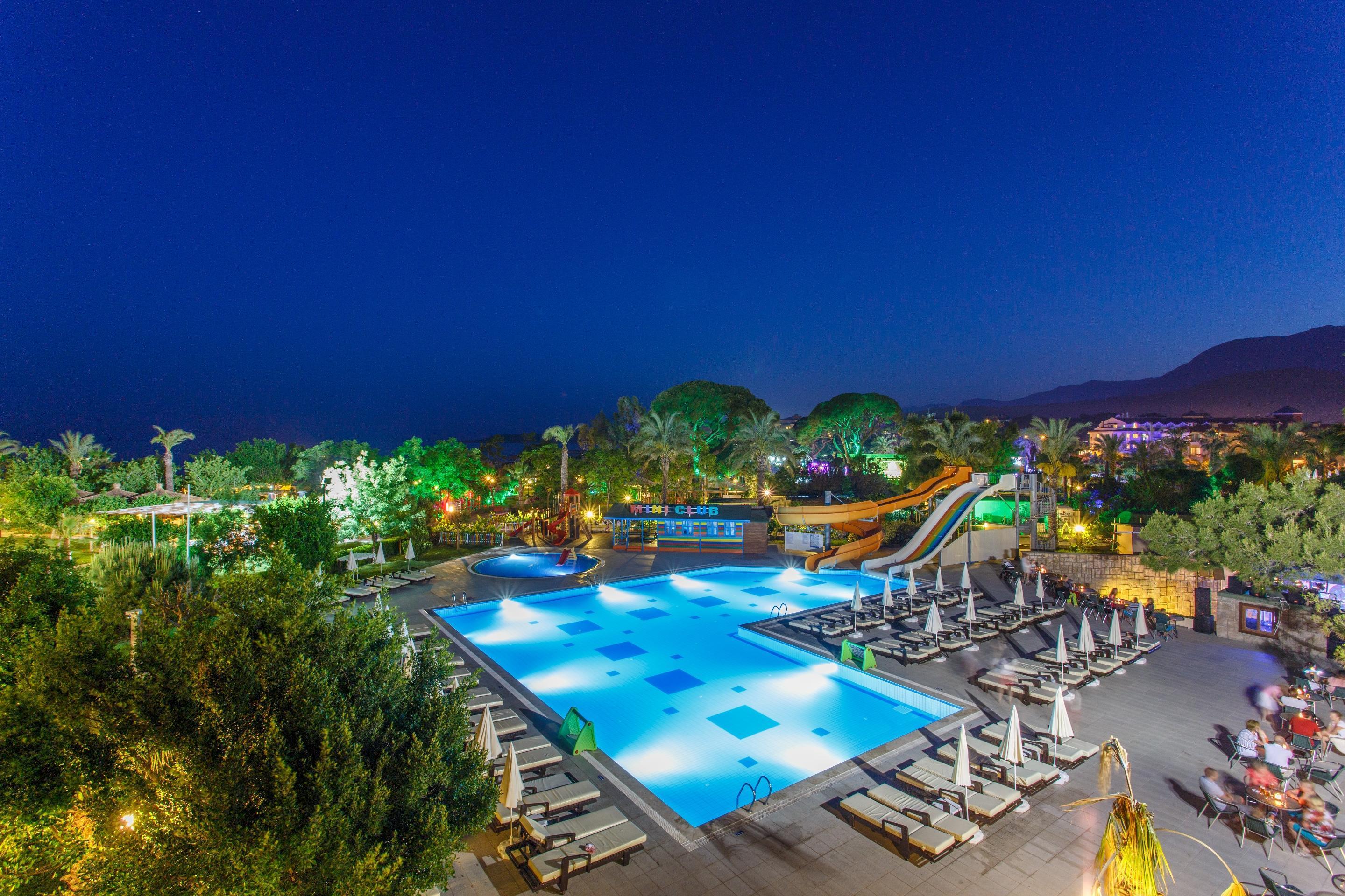 Lucida Hotel Camyuva
