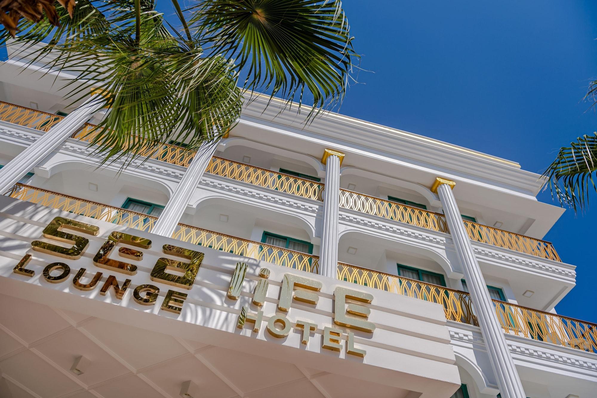 Sealife Lounge - Adult Only 3*