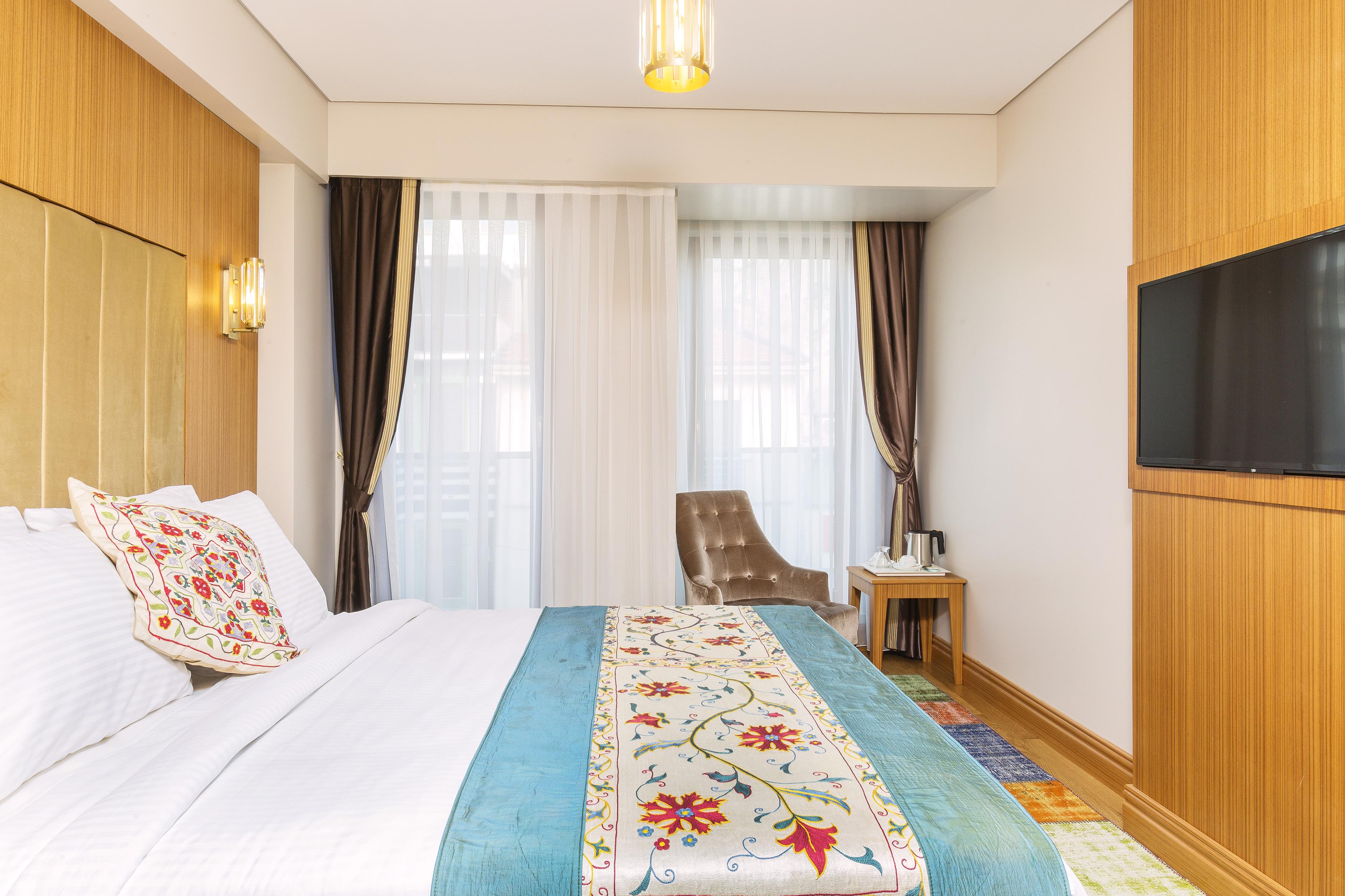 Obelisk & 4* Istanbul