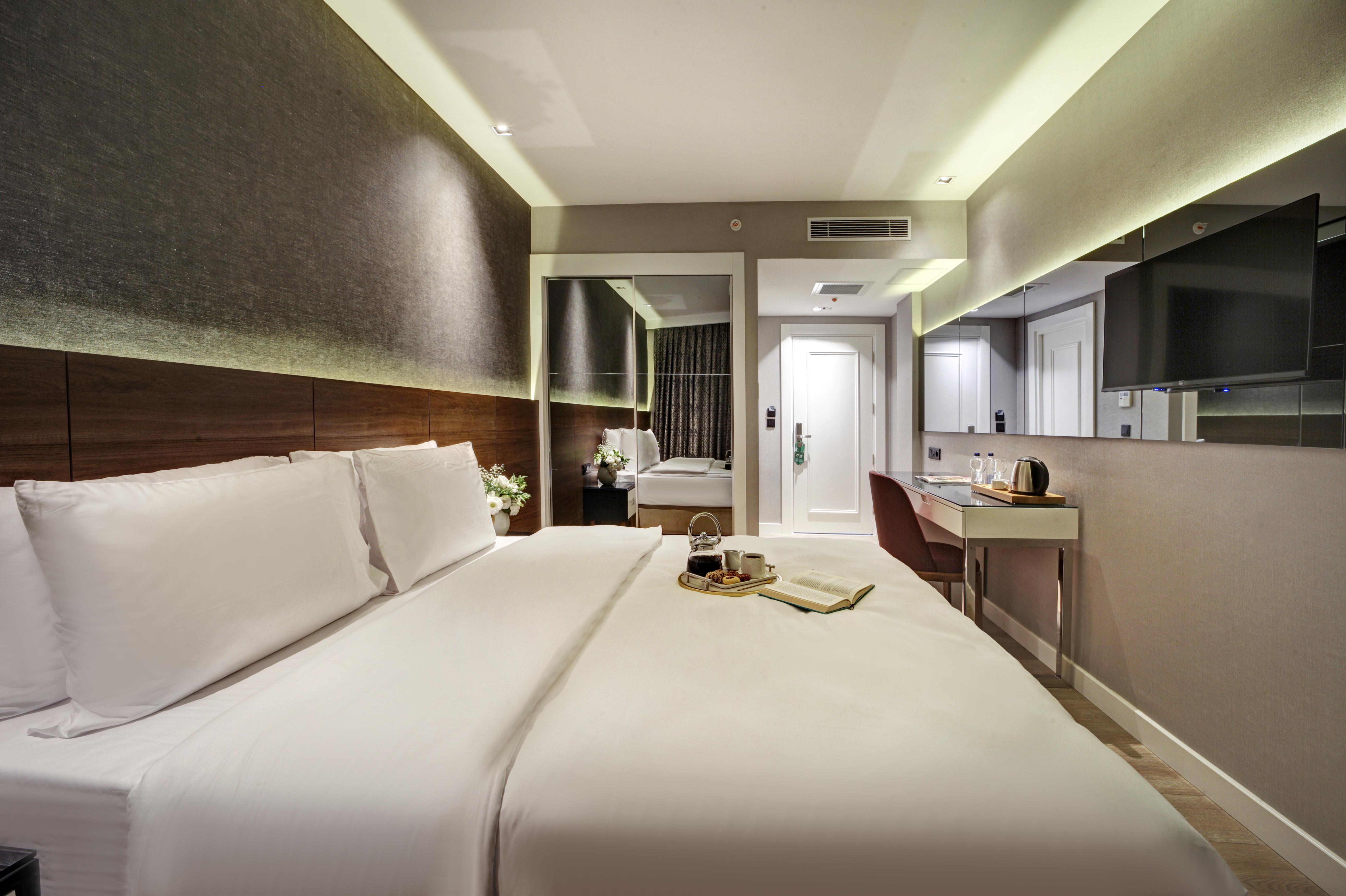 Dora Pera 4* Istanbul