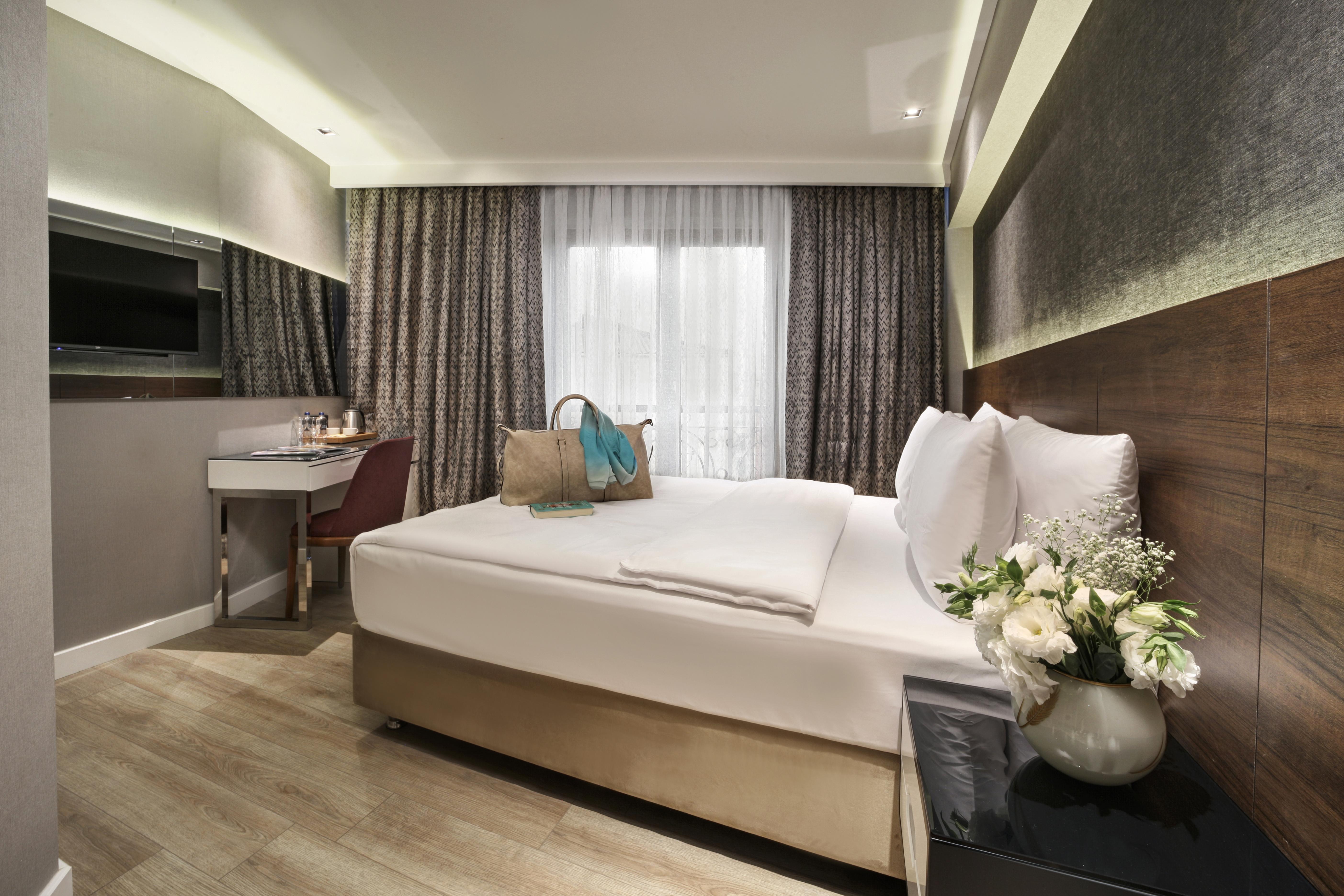 Dora Pera 4* Istanbul