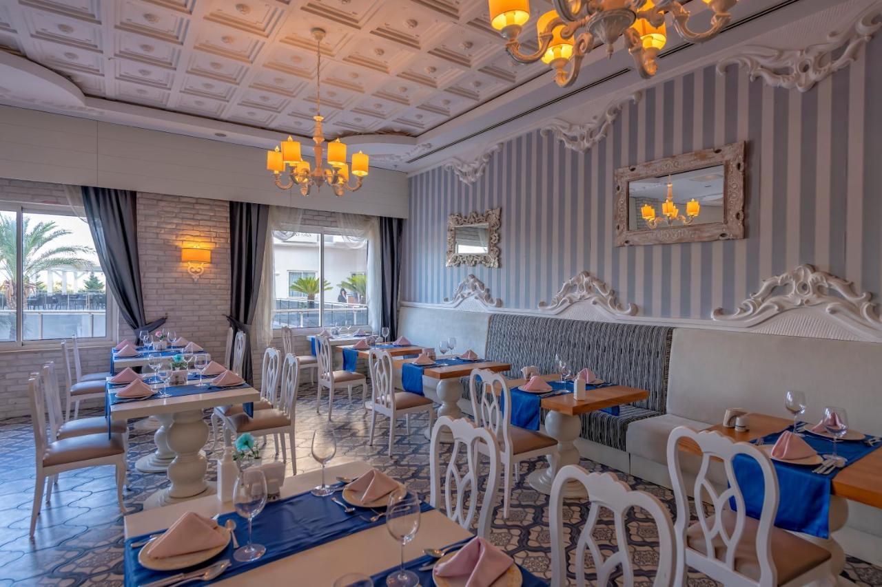 River Hotel 5*