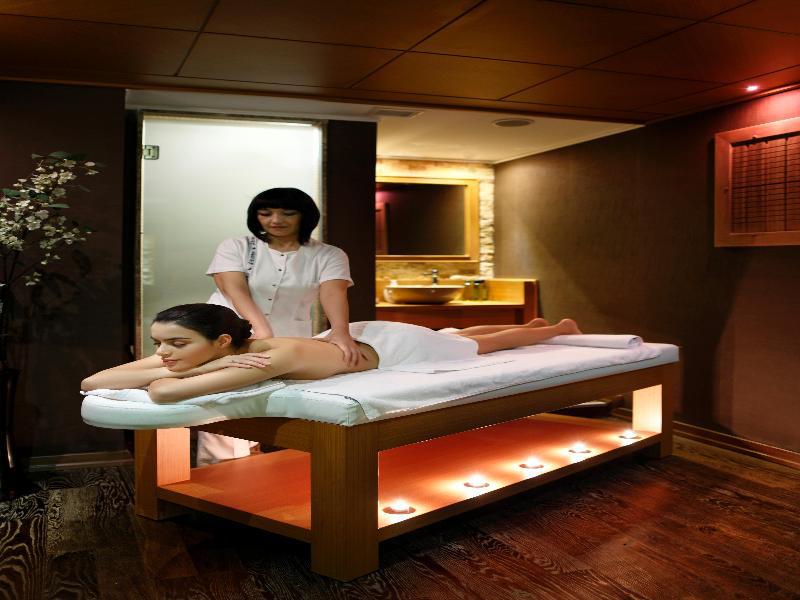 Darkhill Hotel 4*