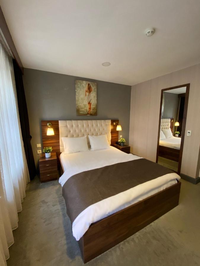 Karakoey 2*