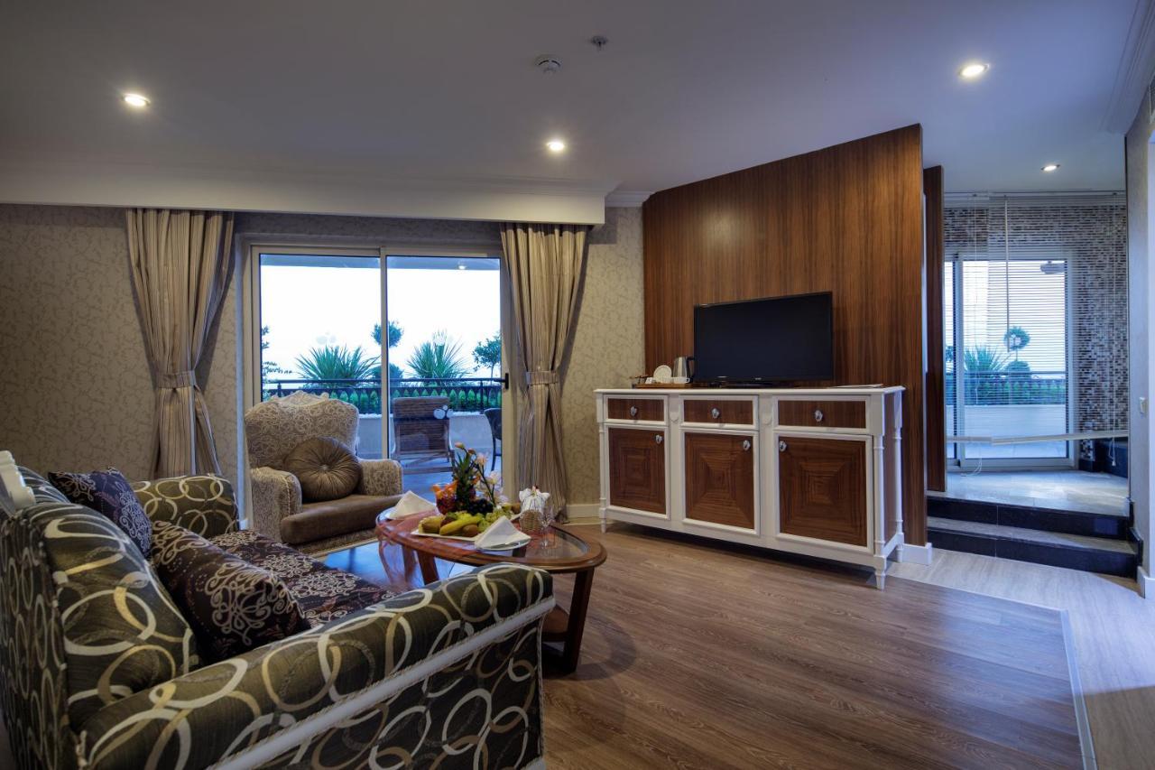 Crystal Sunset Luxury & 5* Side