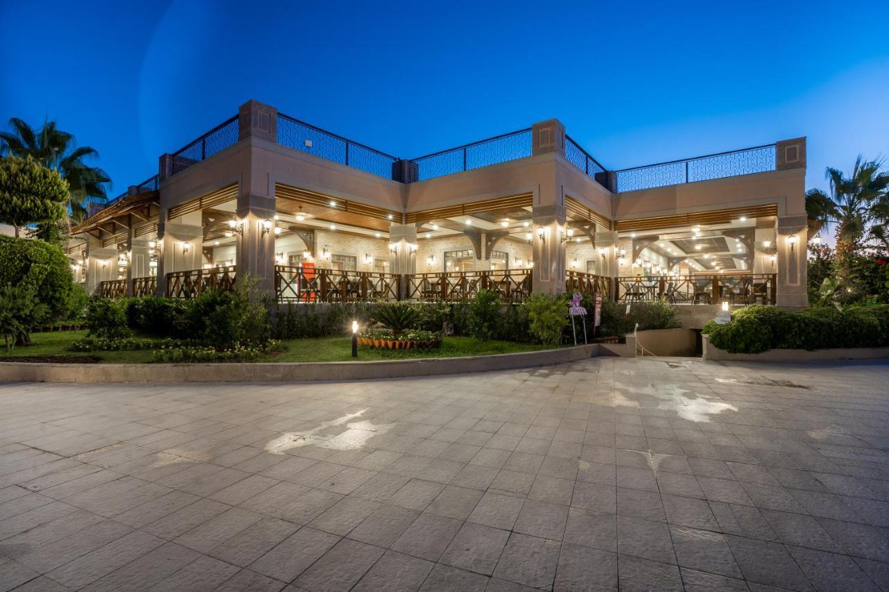 Club Felicia Village 5*