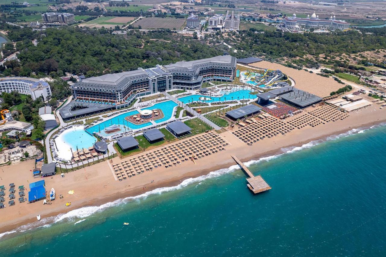 Lago Hotel Resort 5*
