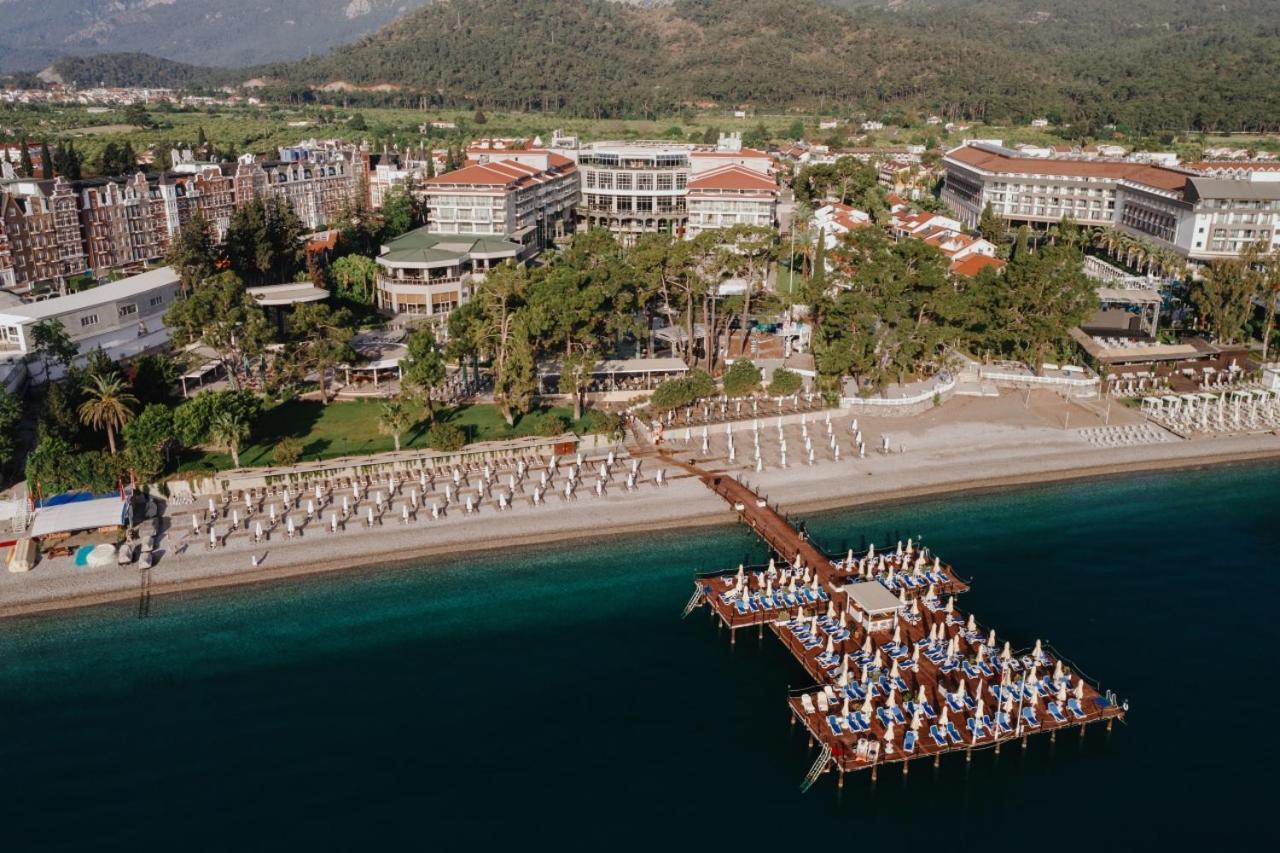 Hotel Akra