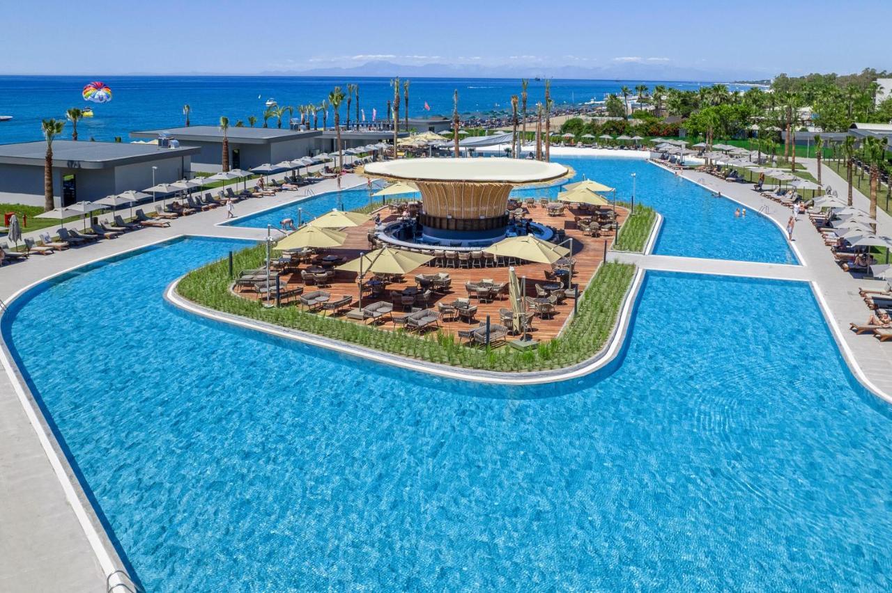 Lago Hotel 5*