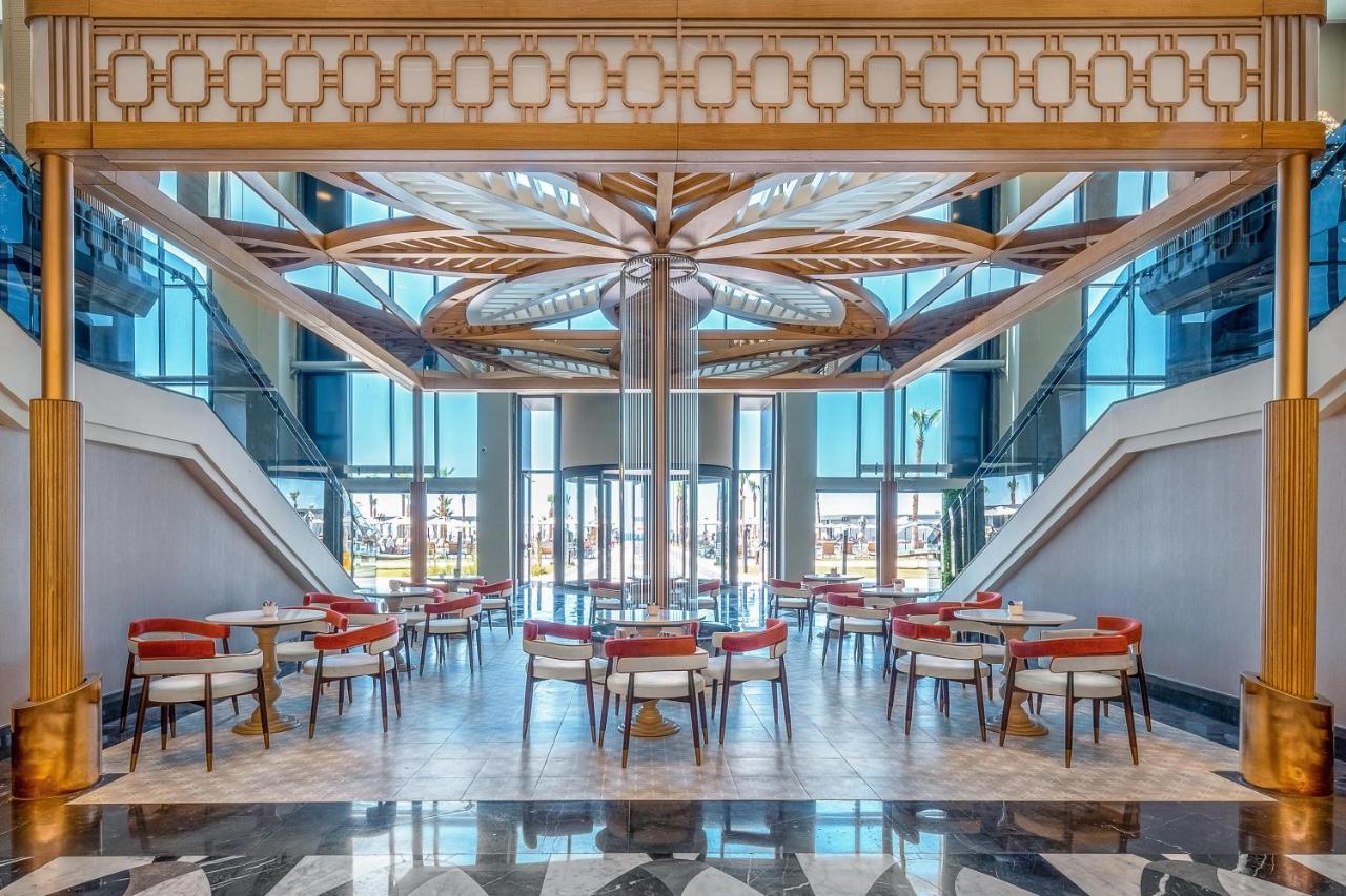 Lago Hotel 5*