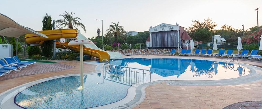 Resort Venus 4*
