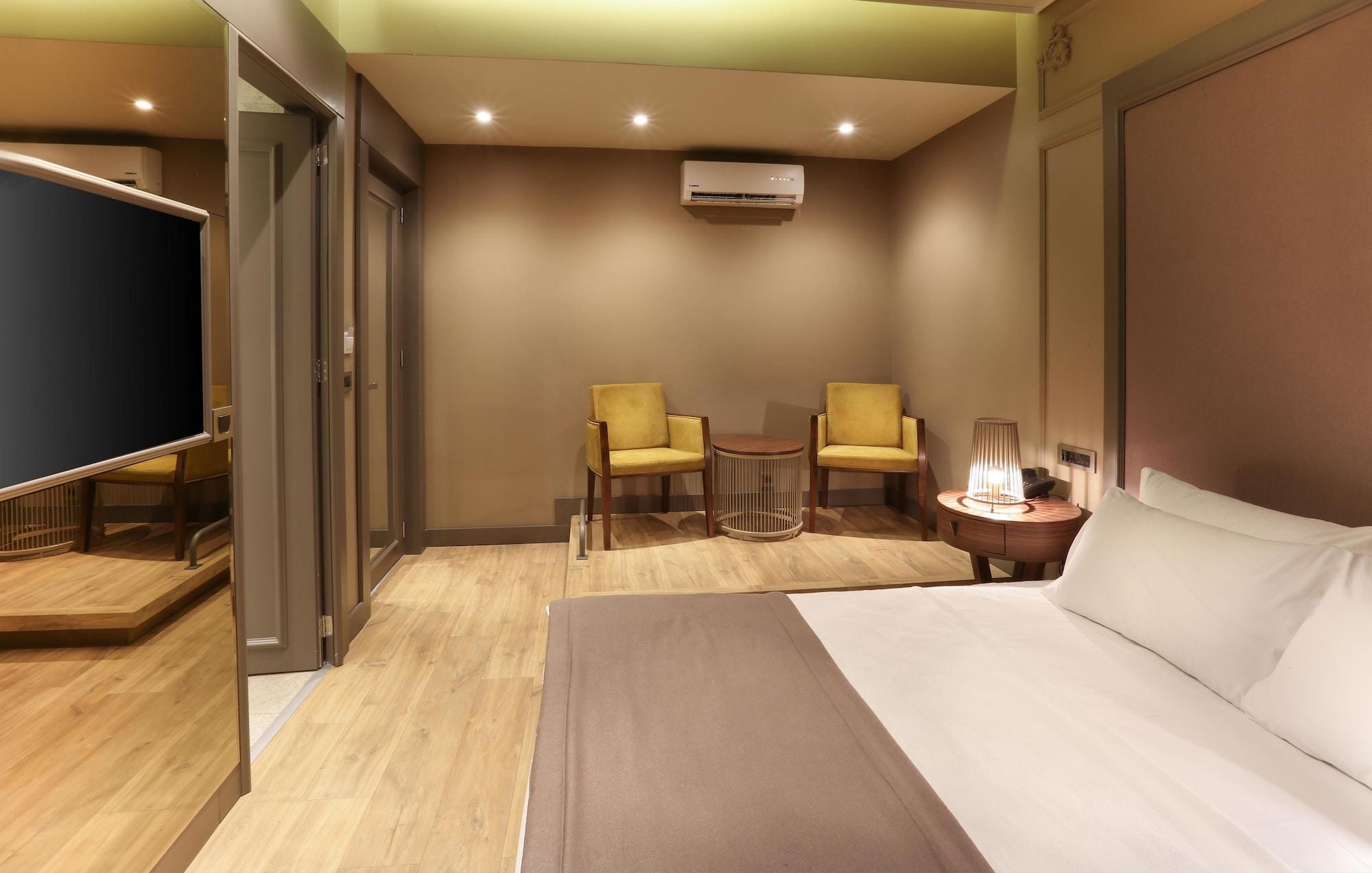 Taksim Premium 3*