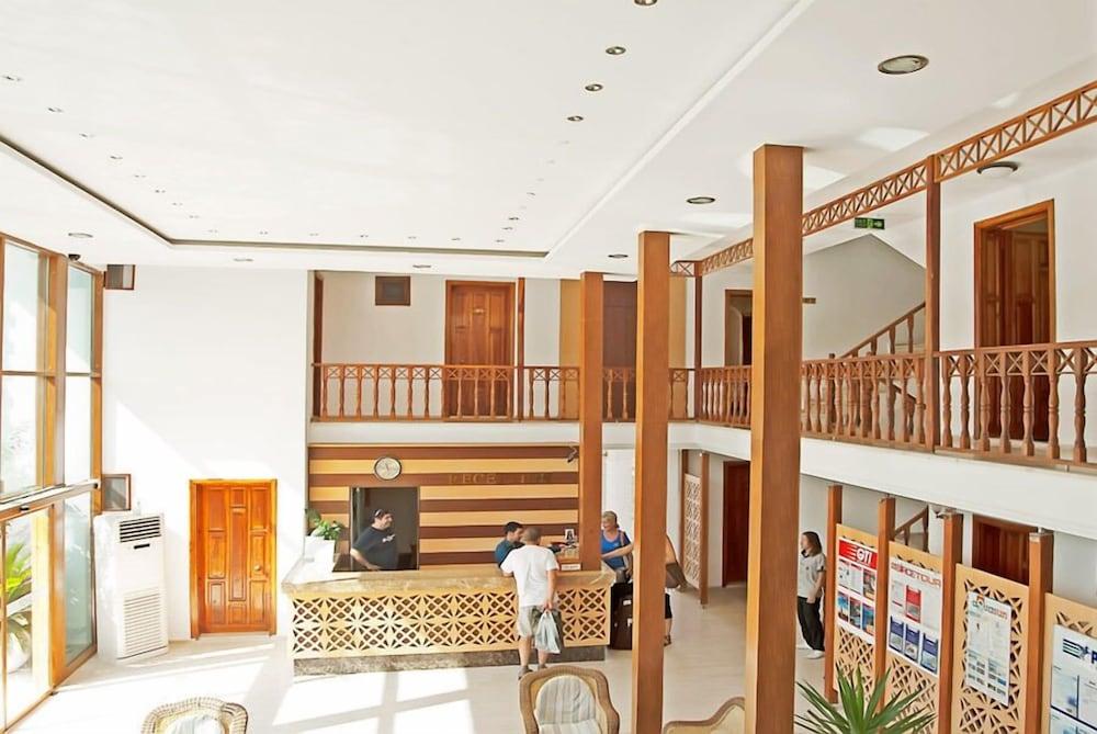 Felice Kemer