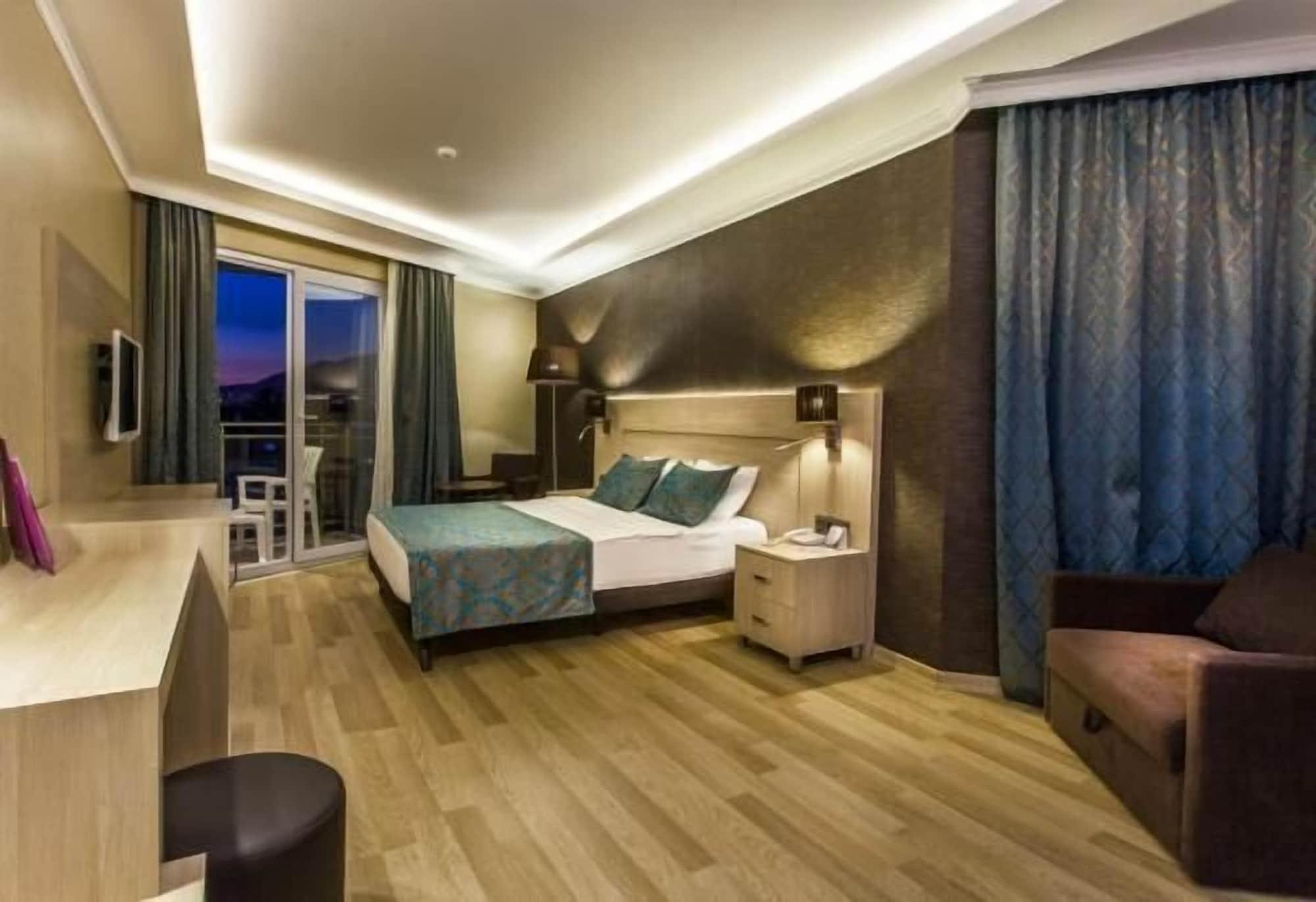 Parador Beach Hotel Alanya