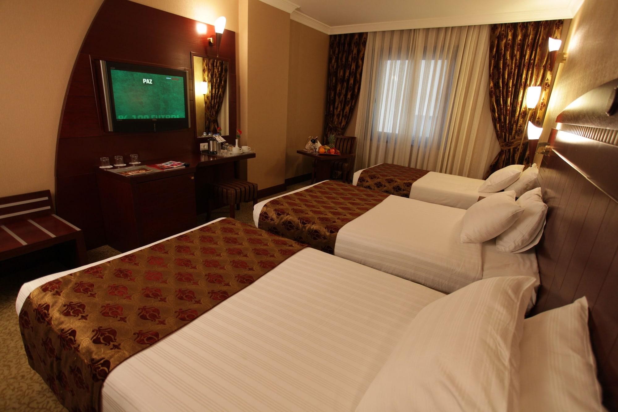 Nova Plaza Orion Hotel 4*