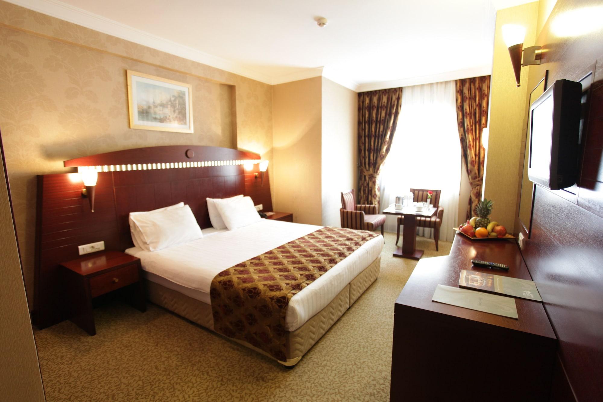 Hotel Nova Plaza Orion 4*