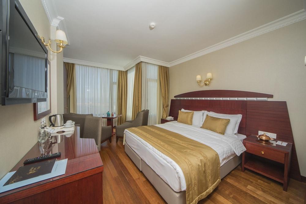 Hotel Nova Plaza Orion 4*