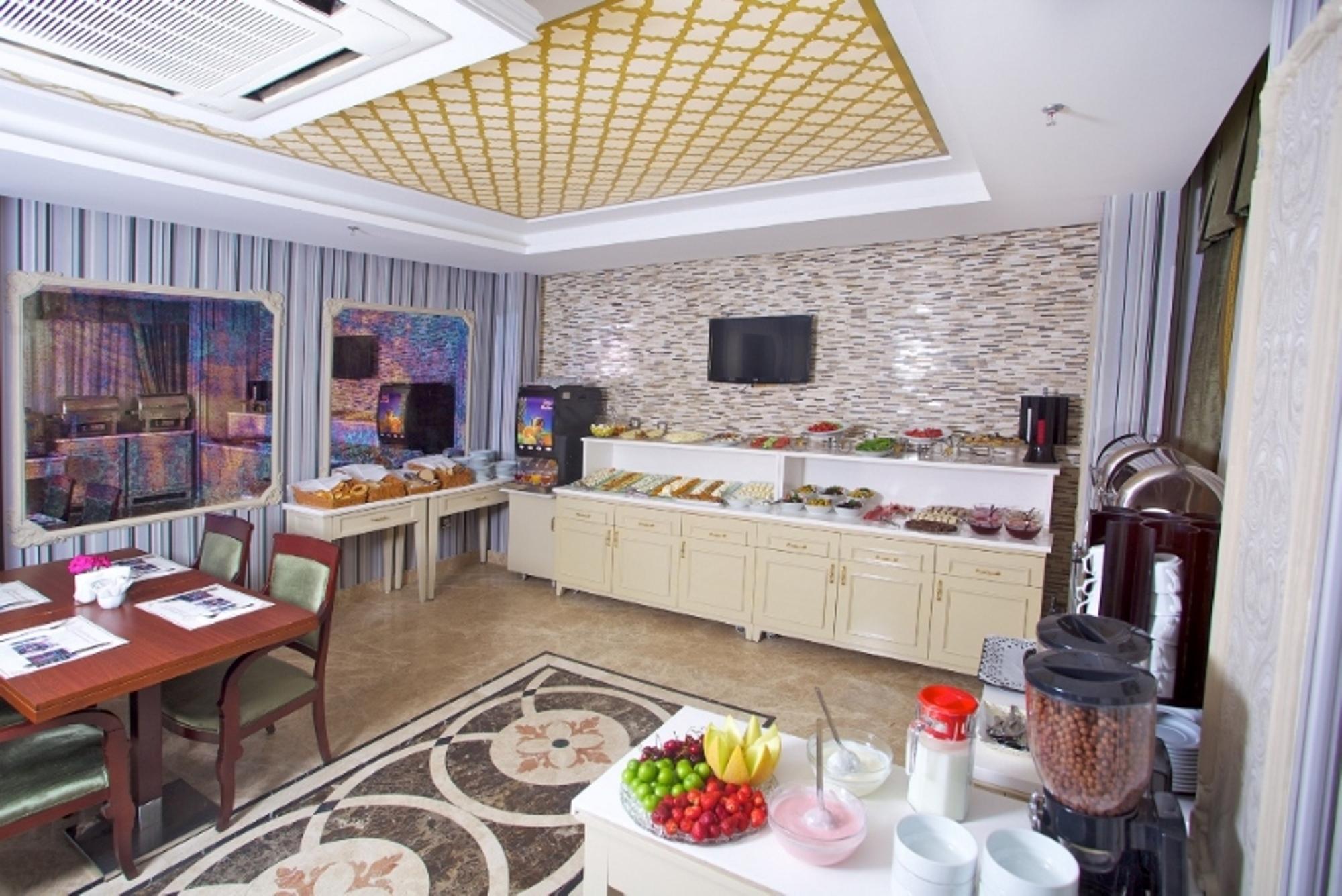 Hotel Taksim Star 3*