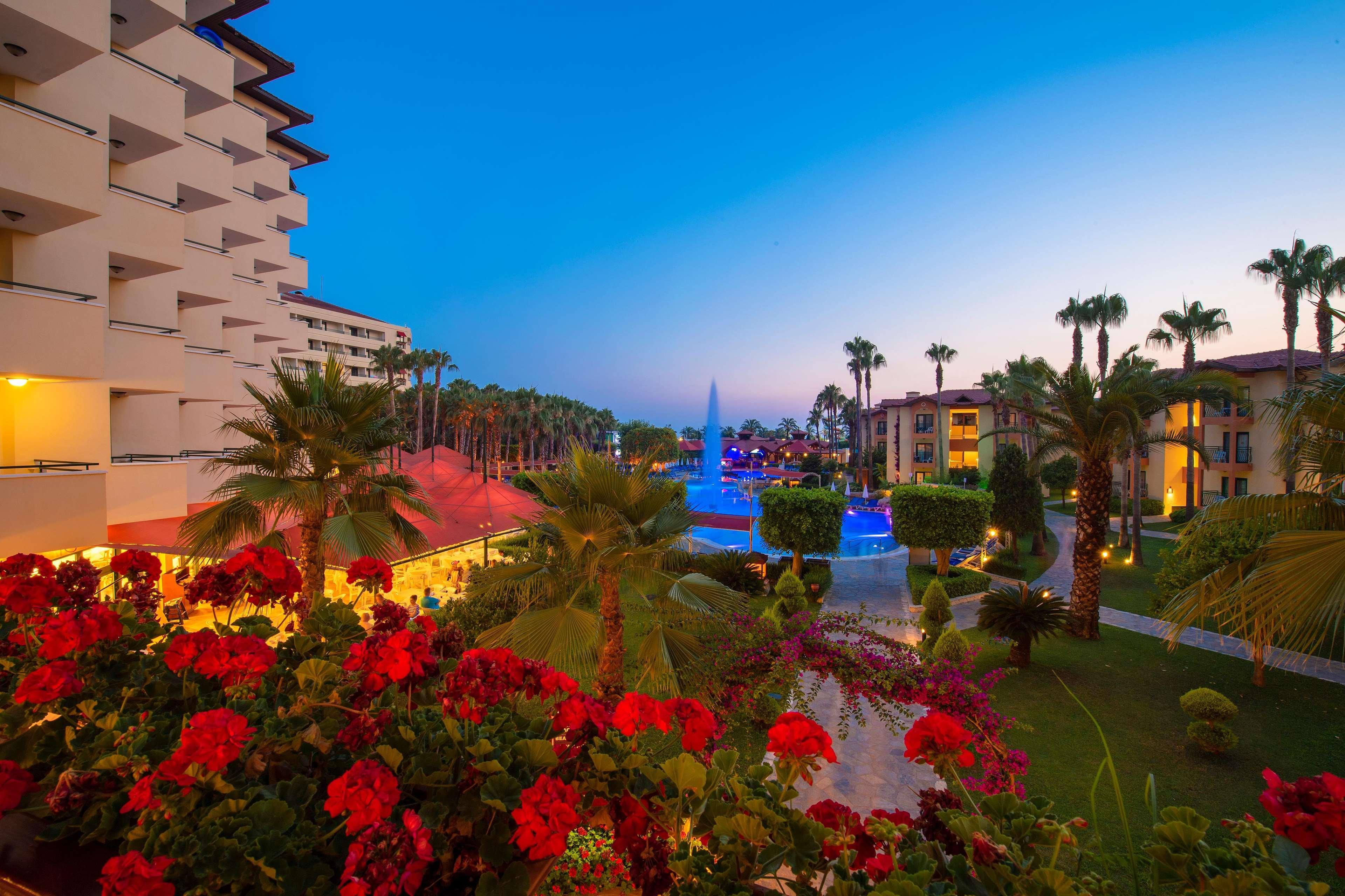 Miramare Queen Hotel 5*