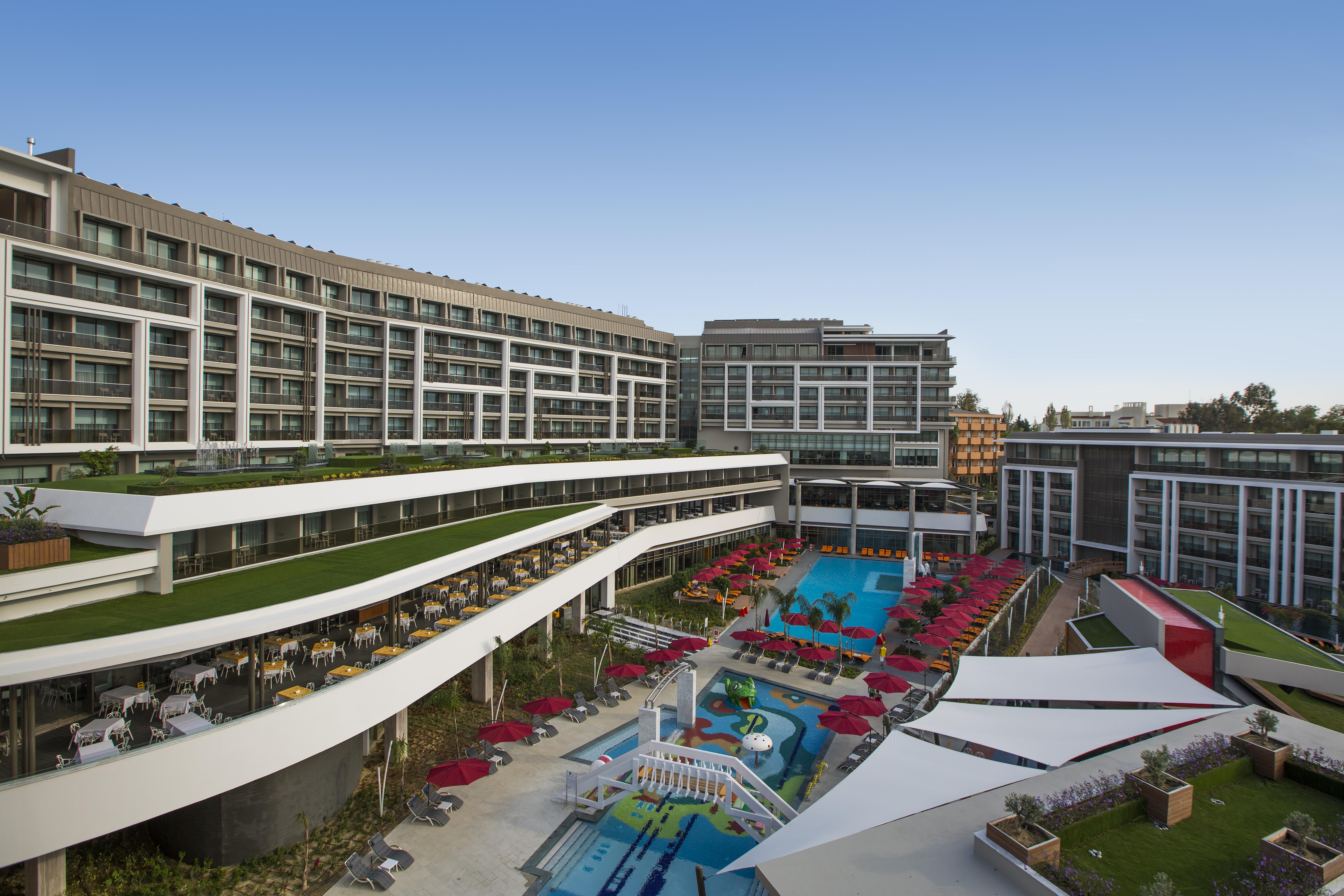 The Sense Deluxe Resort Side