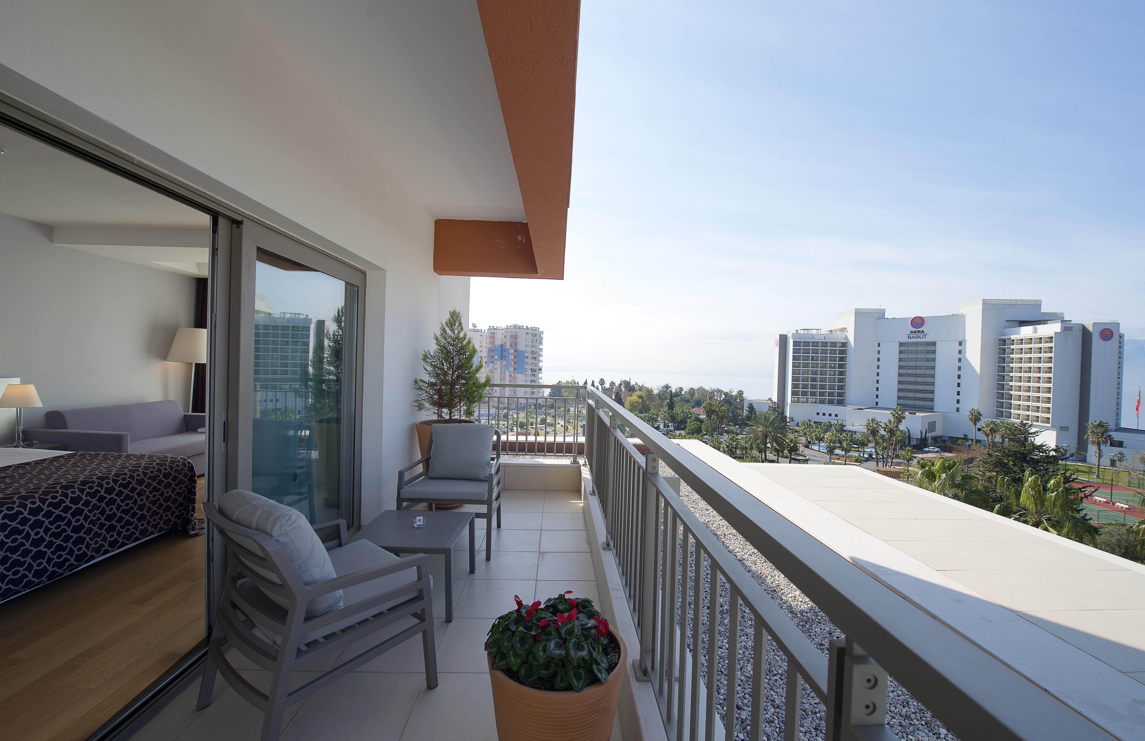 Hotel Akra V 4*
