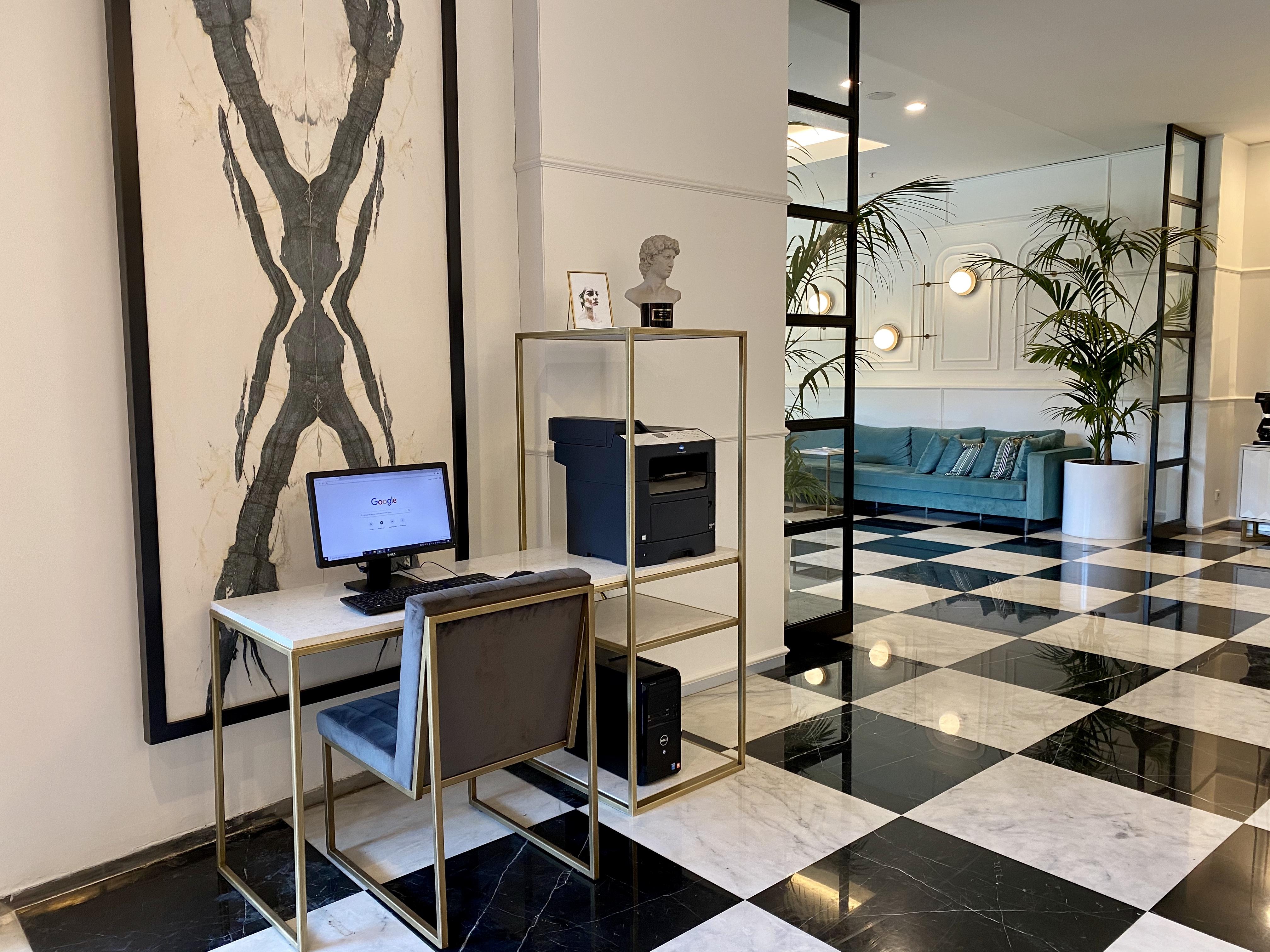 Hotel Akra V 4*