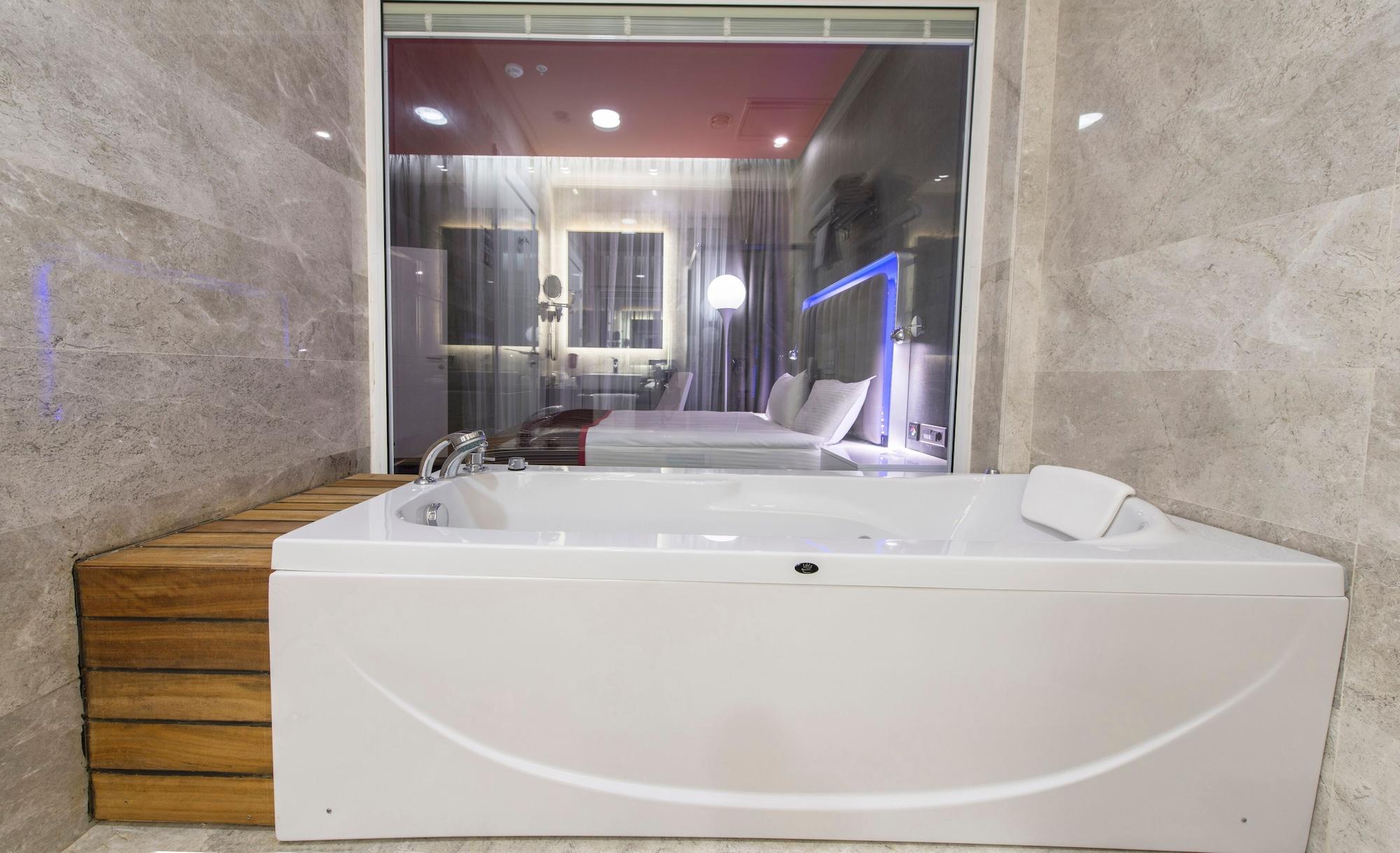 Park By Radisson Cankaya 4* Ankara