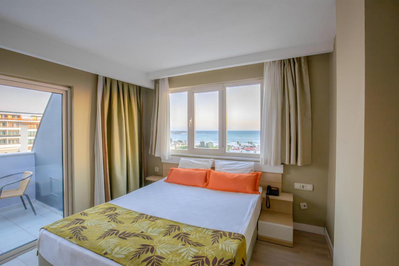Hotel Akdora Elite & 4*