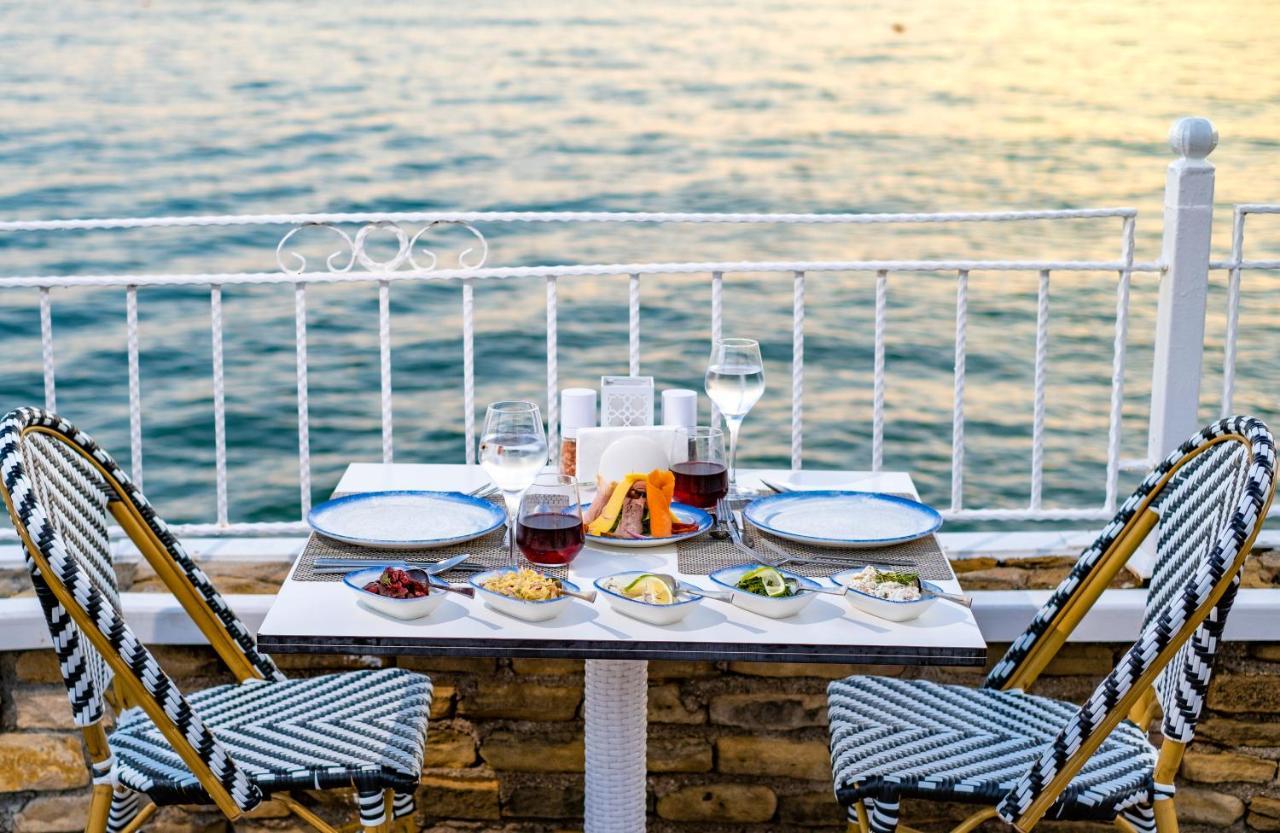 Utopia Club Okurcalar