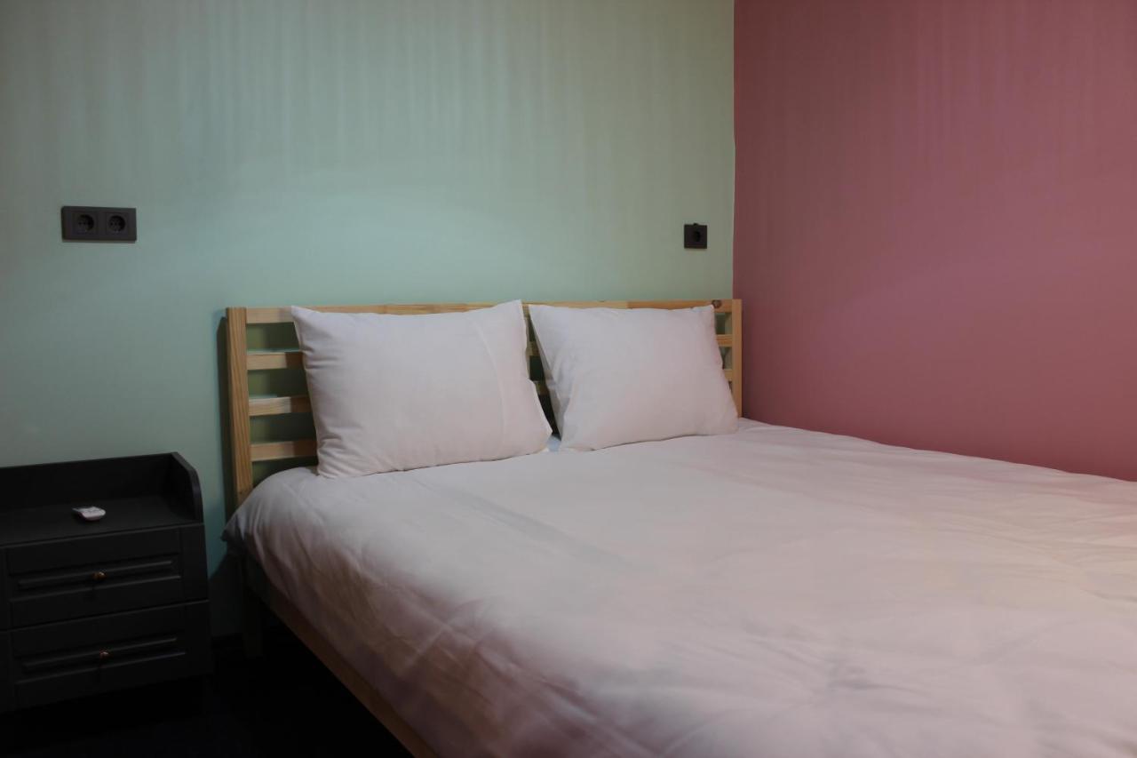 Hostel Ueskuedar
