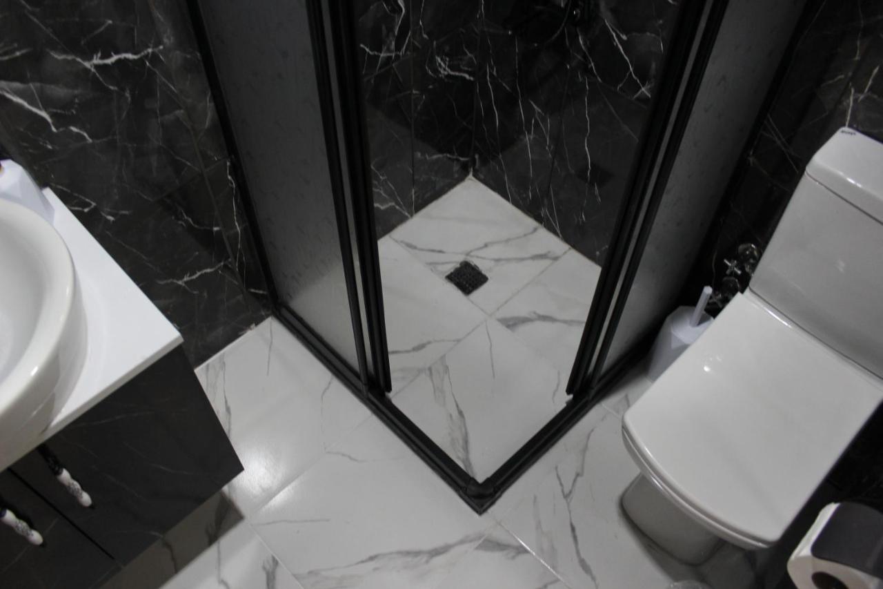 Ueskuedar Hostel Istanbul