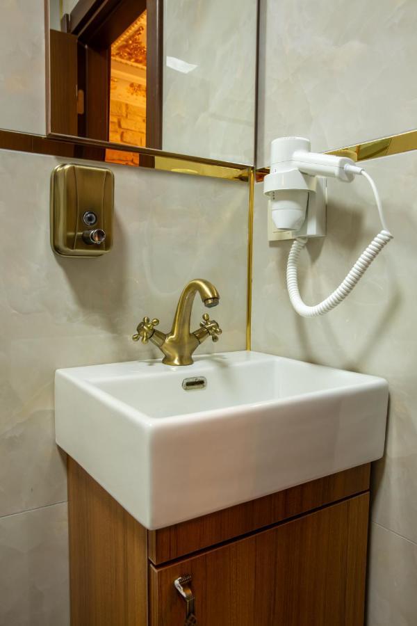 Hotel Sayina