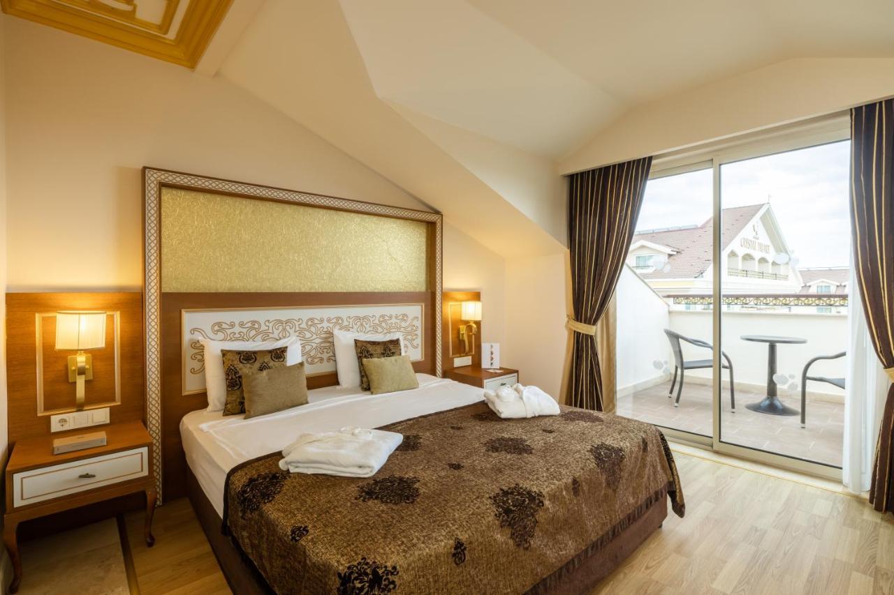 Crystal Palace Luxury & Resort